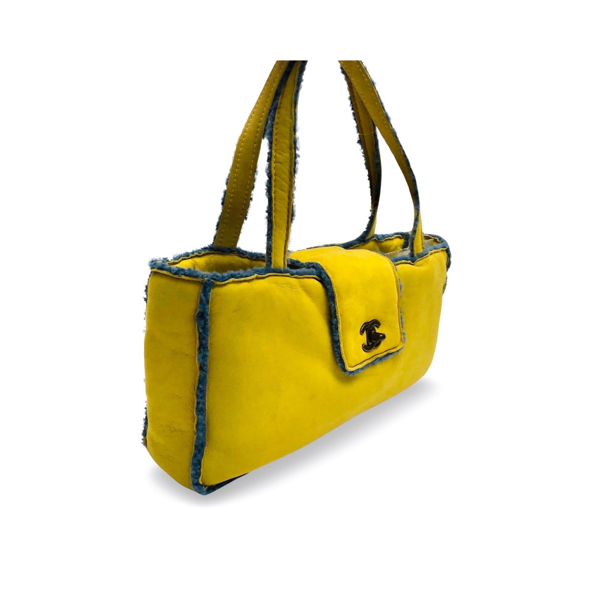 Women's or Men's Chanel Yellow Suede Shearling Trim CC Turnlock Shoulder Handbag For Sale