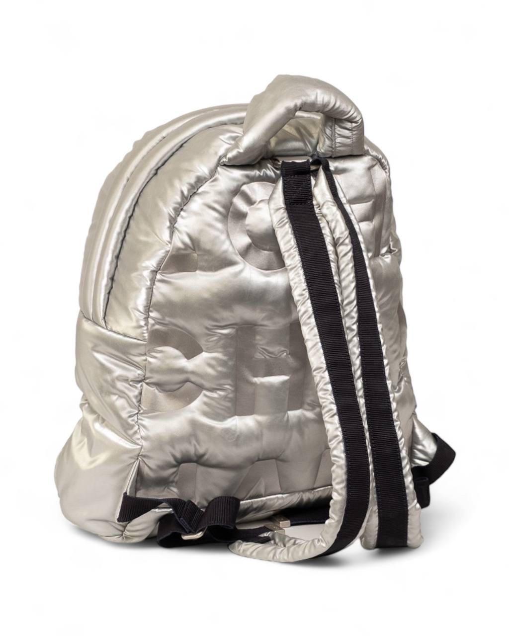 Chanel Zaino Doudone Silver en vente 1