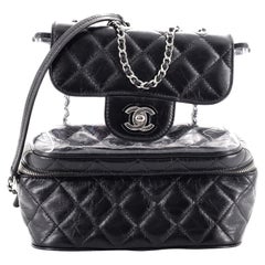 Petit sac à rabat Chanel en cuir de veau froissé et PVC matelassé avec fermeture éclair