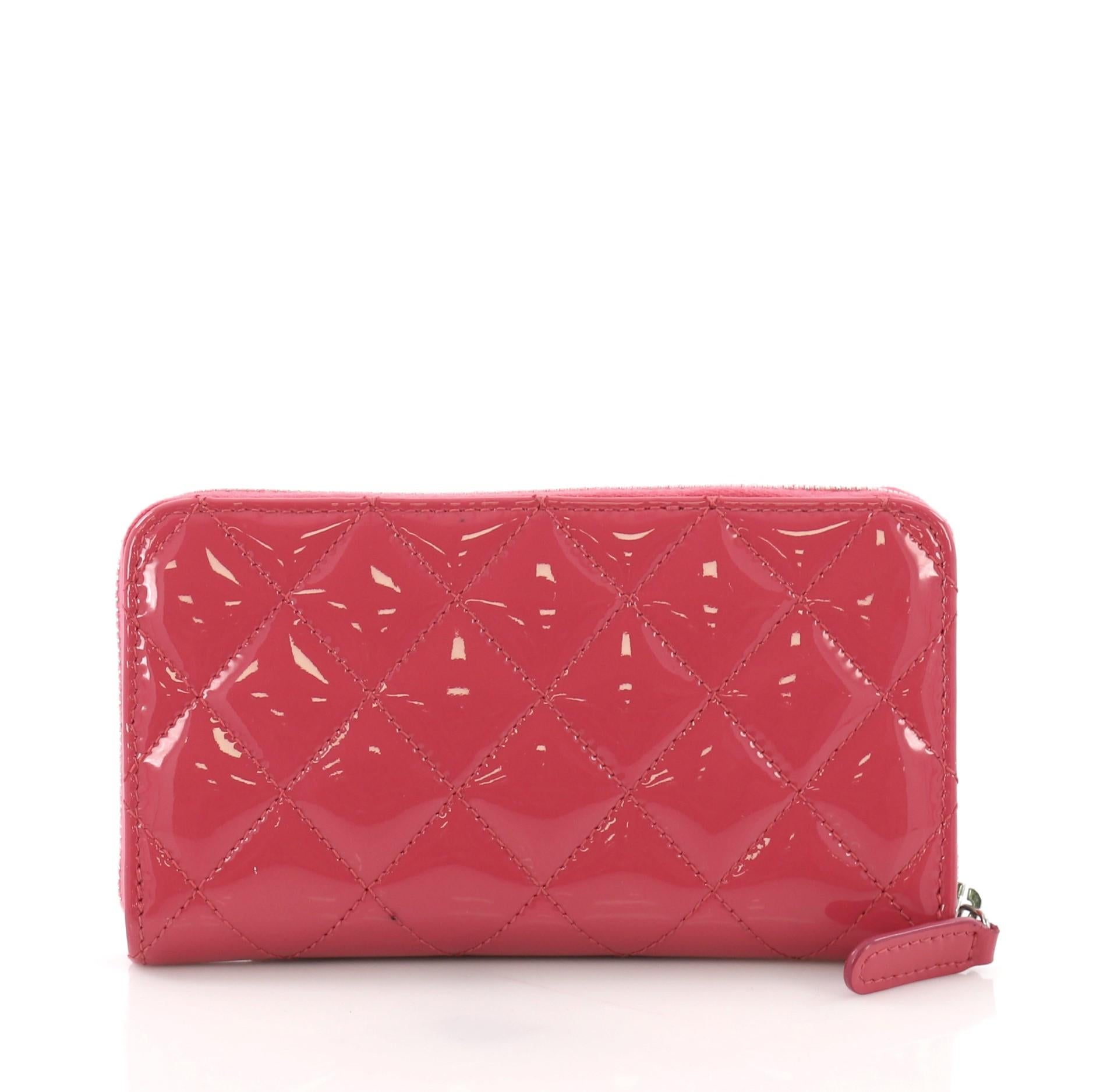 Chanel Zip Around Wallet Quilted Patent Small In Good Condition In NY, NY