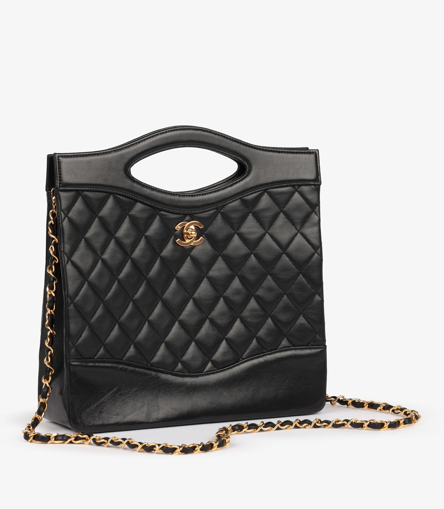 ChanelNoir Cuir d'agneau matelassé Vintage Grand fourre-tout classique à bandoulière Excellent état - En vente à Bishop's Stortford, Hertfordshire