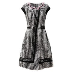 CHANELl 8K$ Couture Tweed Dress with Floral Appliqué 42 FR