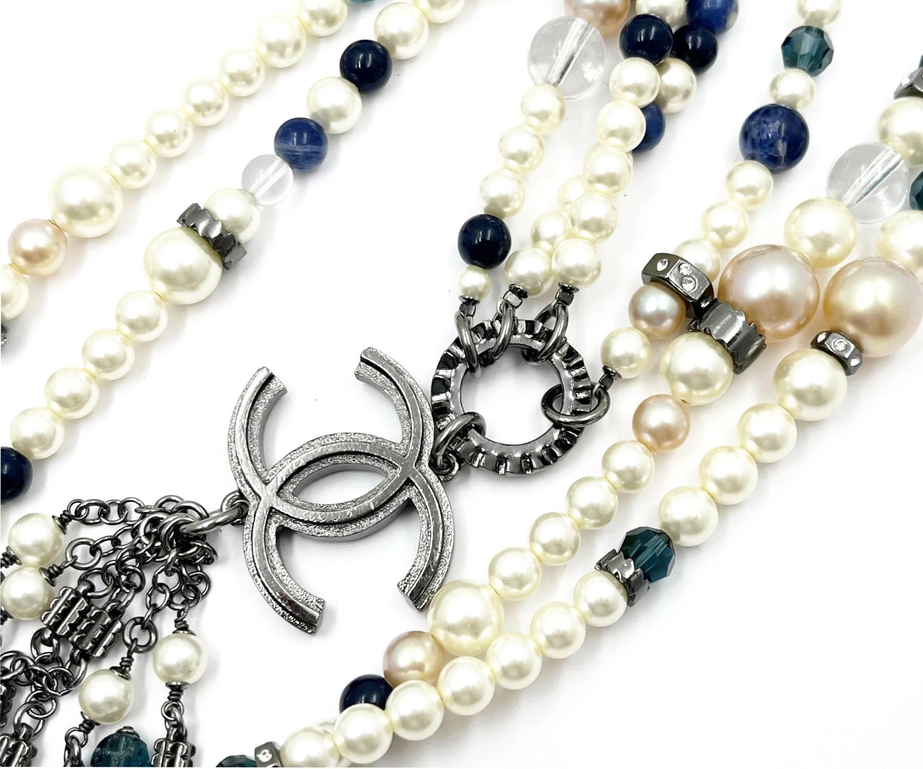 Artisan ChanelRare Blue Stone Pearl Gunmetal CC Tassel Large Pendant Super Long Necklace en vente