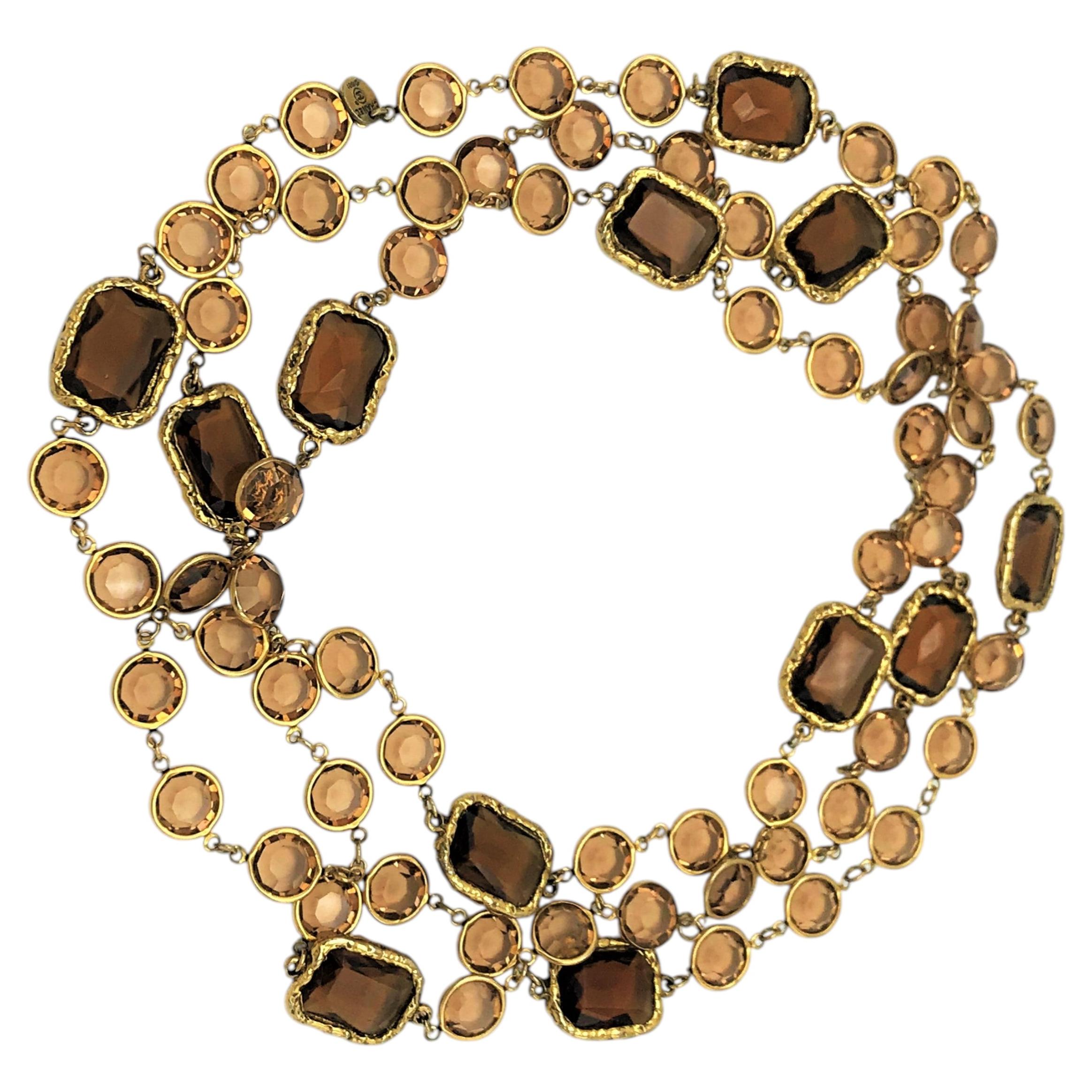Chanel 1981 - Sautoir Chicklet, or doré, cristaux de verre ambrés