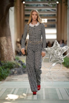 Chanel’s Latest Métiers d’Art 23. FR34 beaded jacket. Limited edition