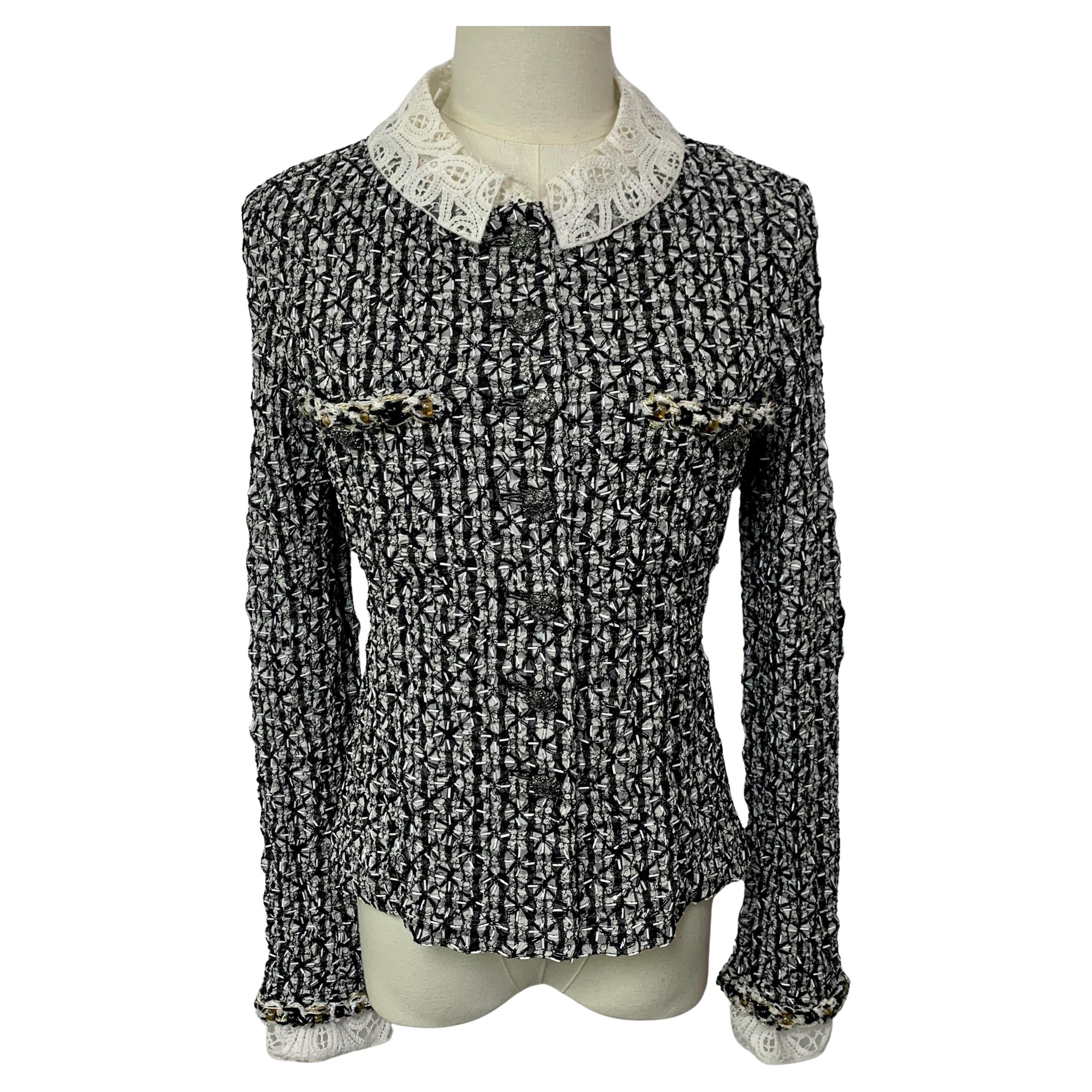Chanel’s Latest Métiers d’Art 23. FR34 beaded jacket. Limited edition For Sale