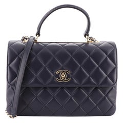 ChanelTrendy CC Top Handle Tasche aus gestepptem Lammfell Medium