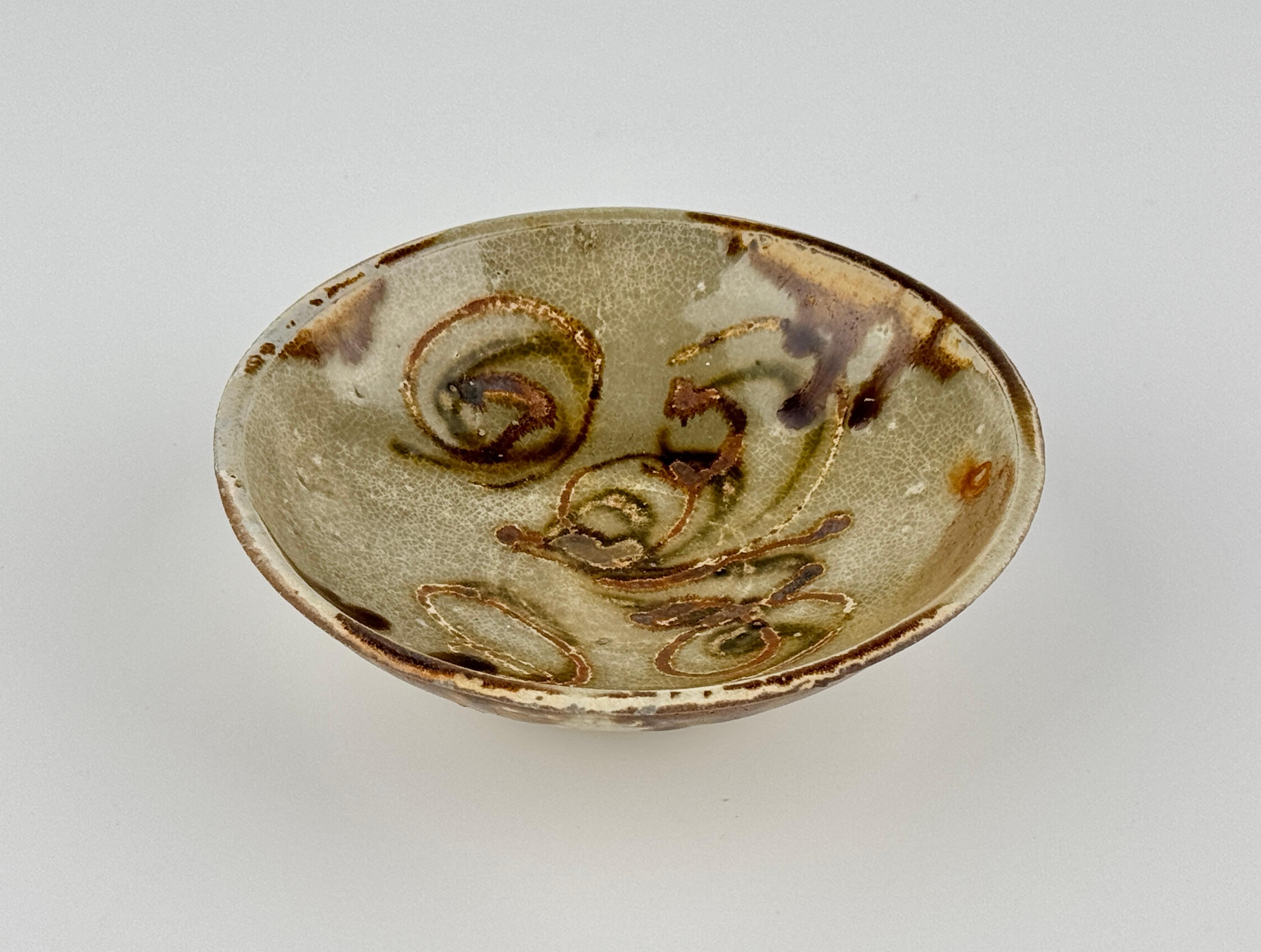 Smaltato Changsha Bowl from Belitung Ship, Tang Period in vendita