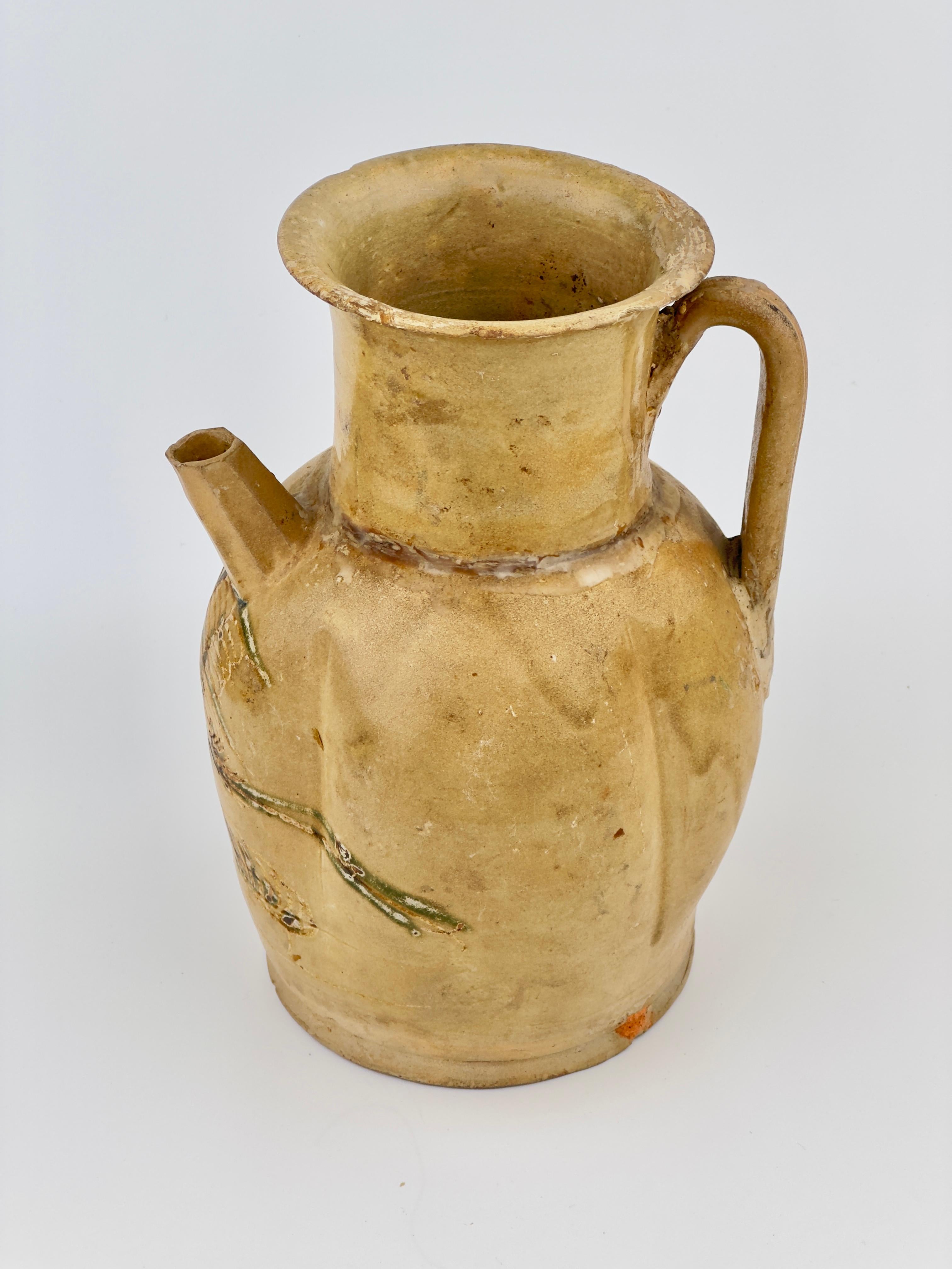 Chinese Changsha ewer, Tang Dynasty(618-907) For Sale