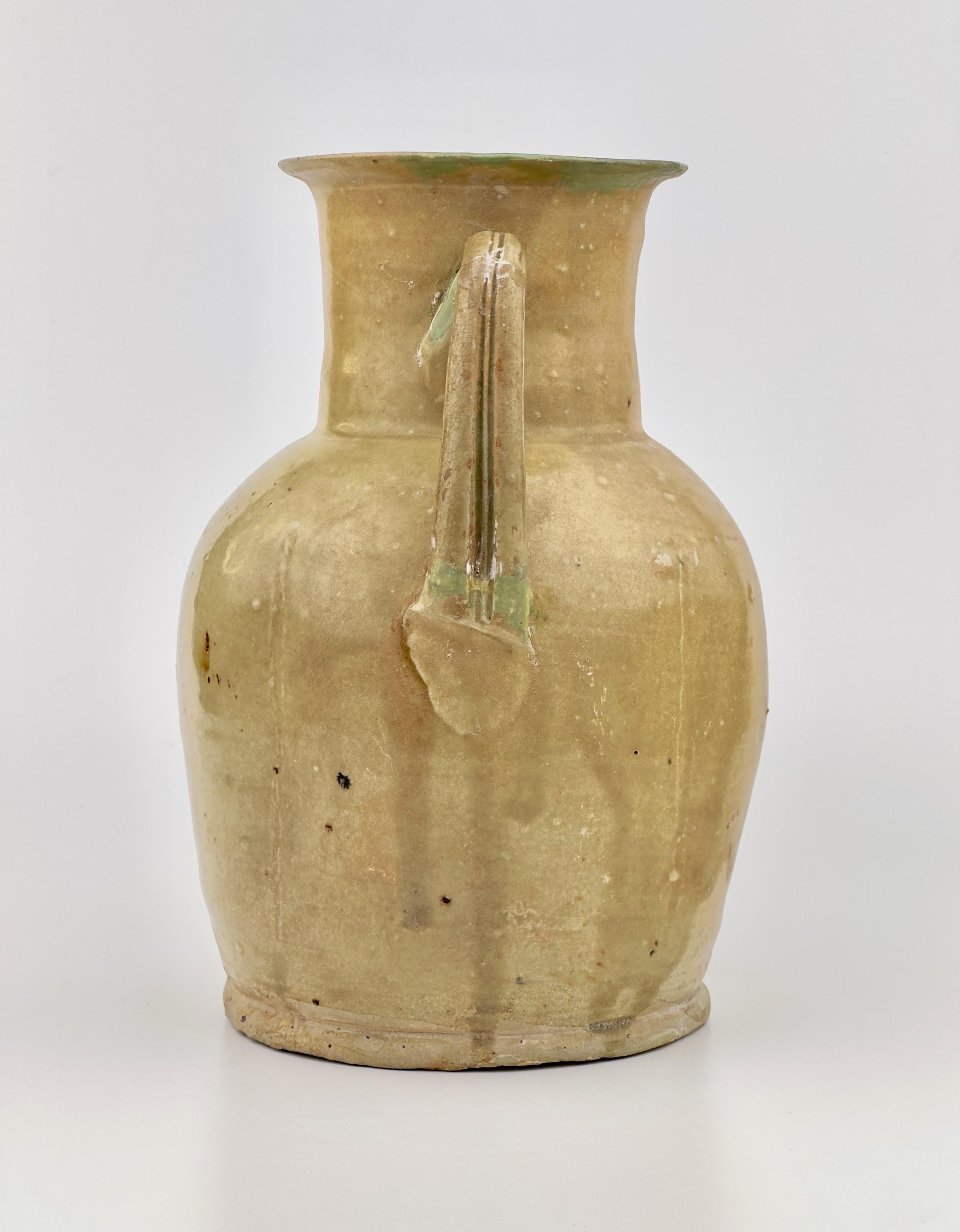 Chinese Changsha ewer, Tang Dynasty(618-907) For Sale