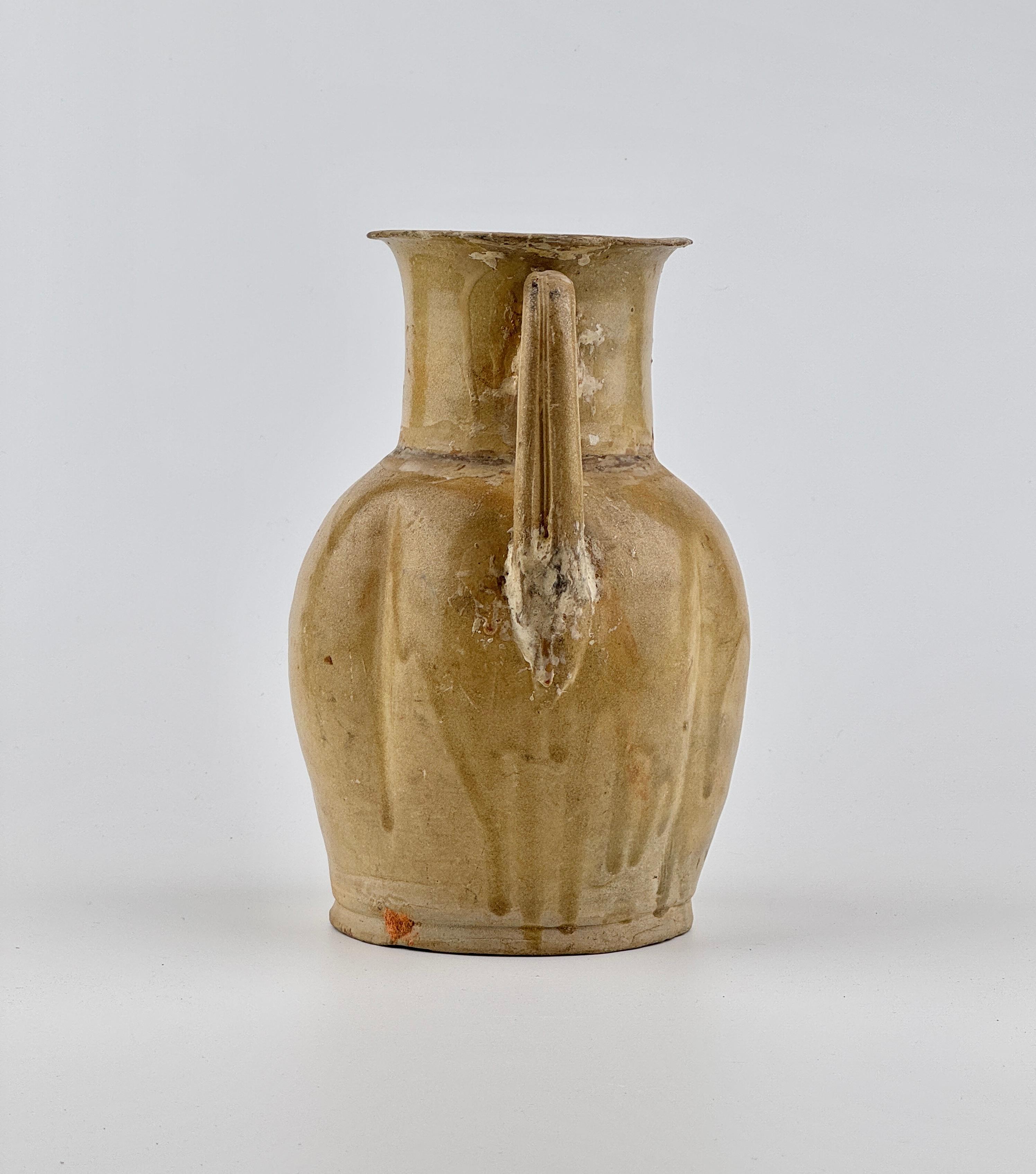 Glazed Changsha ewer, Tang Dynasty(618-907) For Sale
