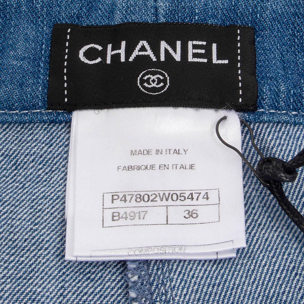 CHANLE indigo blue cotton 2014 STRIPED DENIM HOT PANTS Shorts 36 XS For Sale 1