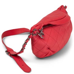 CHANLE raspberry pink quilted leather SOFT CAVIAR BANANE Belt Bag