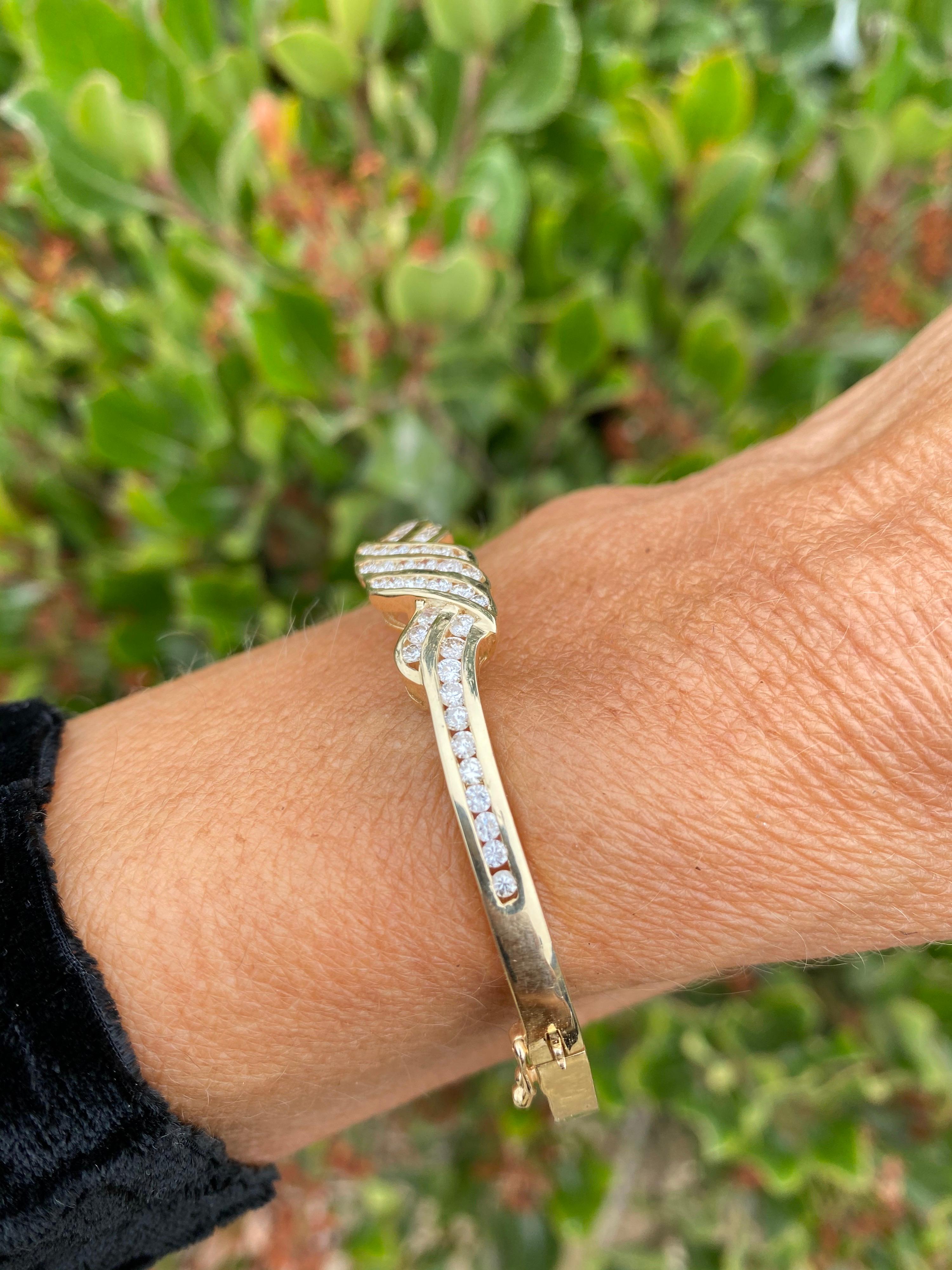 Bracelet en diamants de 1,30 carat en canal Excellent état - En vente à Laguna Hills, CA