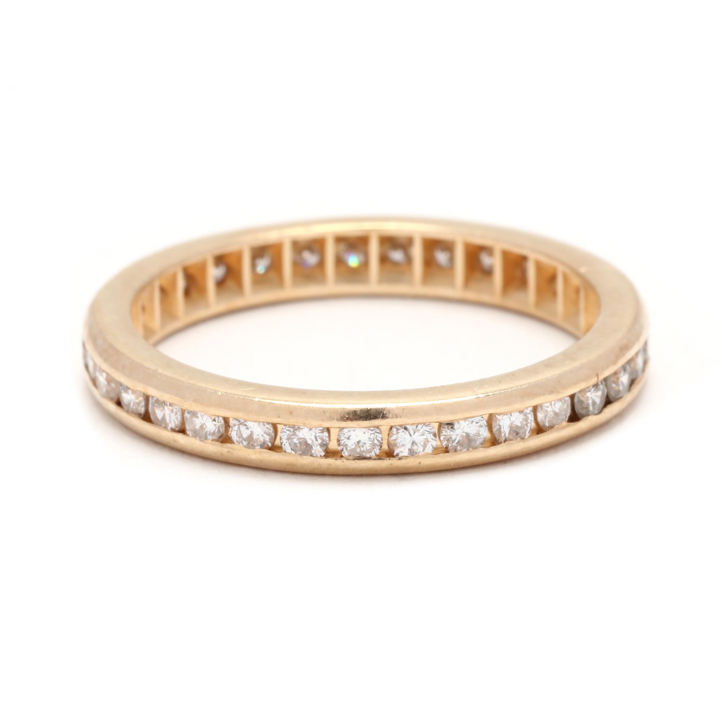Stones:
- diamonds, 32 stones
- round brilliant cut
- 1.6 mm
- approximately .50 total carats
-F-G color, SI-I clarity 

Ring Size 6

Rise Off Of Finger: 1.6 mm

Width: 2.75 mm

Weight: 1.4 dwts. / 2.1 grams

Metal: 14K (tested)

A Couple Of Things