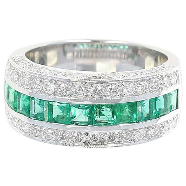 Channel Set Emerald and Diamond Checkerboard Ring For Sale at 1stDibs ...
