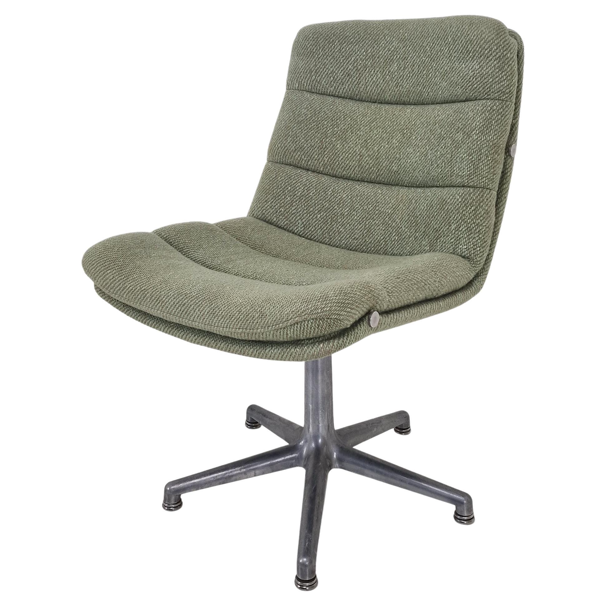 Sedia da salotto "Channel" di Geoffrey Harcourt per Artifort, anni 
70 - 5 disponibili in vendita