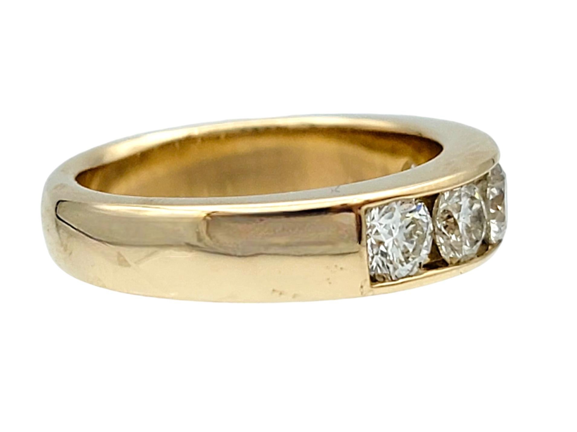 Channel Set 5 Stone Round Diamond Band Ring in 14 Karat Yellow Gold, F-G / VS In Good Condition For Sale In Scottsdale, AZ