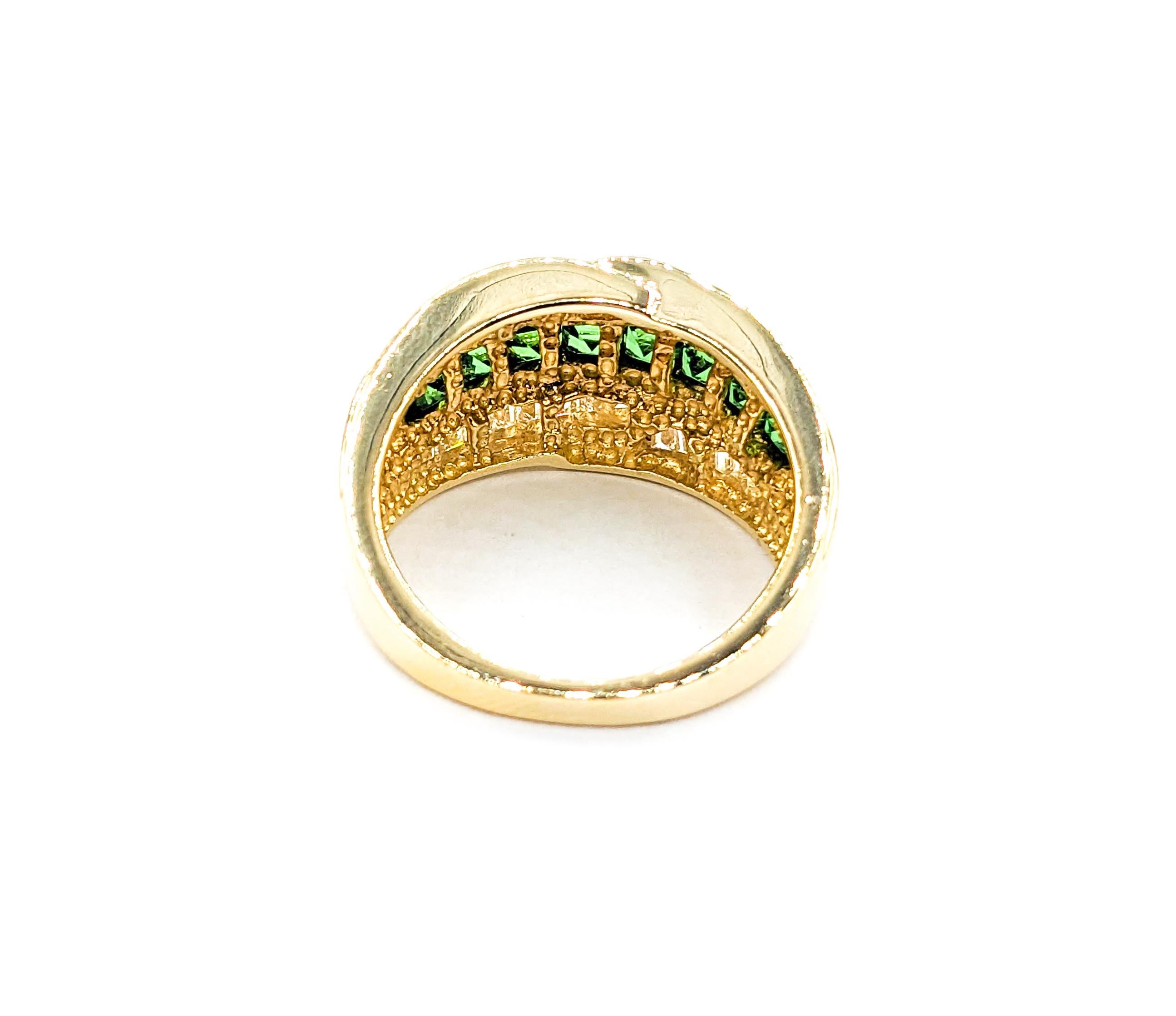 Channel Set .54ctw Tsavorite Garnets & .75ctw diamonds Ring In Yellow Gold In Excellent Condition For Sale In Bloomington, MN