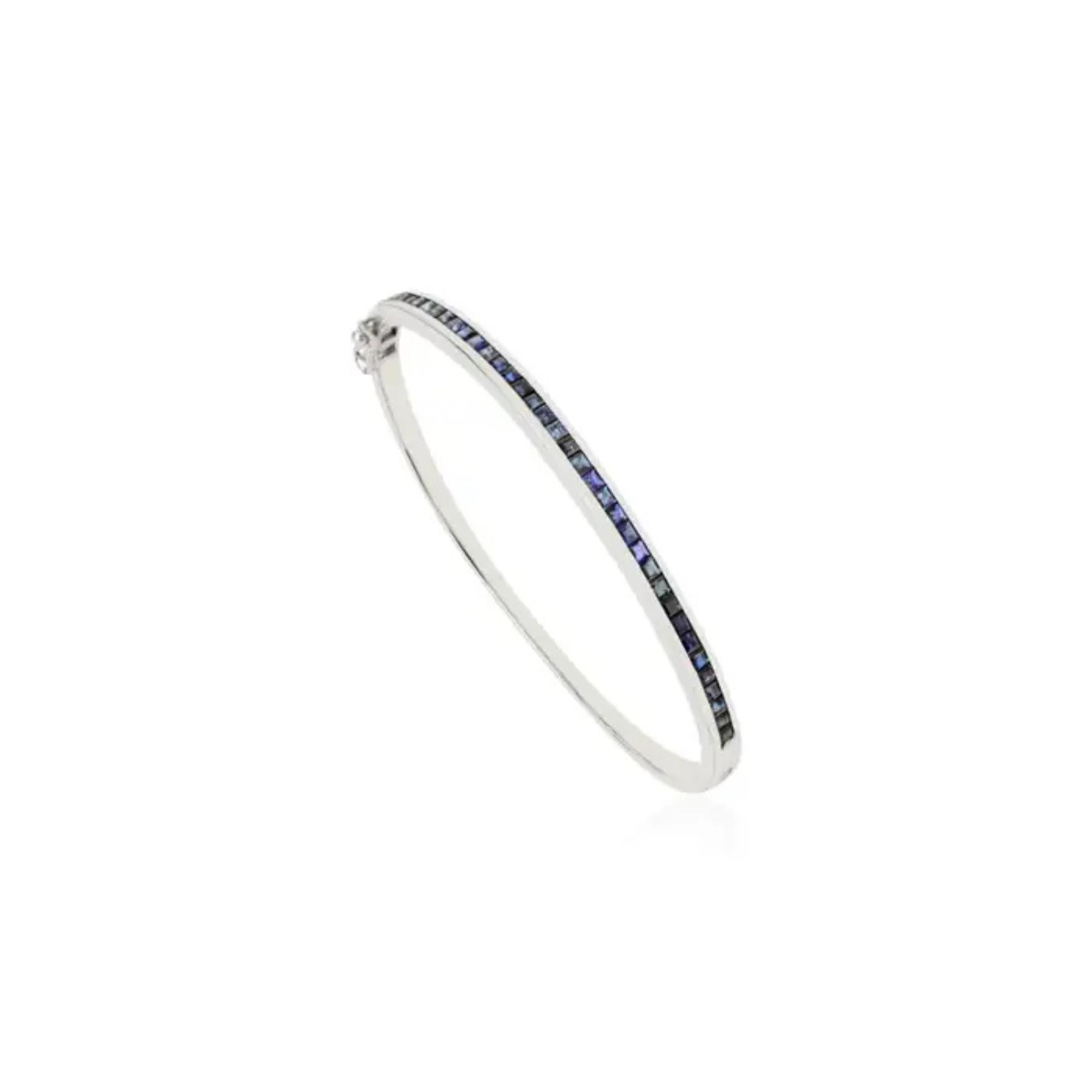 Women's Silvorra Channel-Set Blue Sapphire Stackable Bangle Bracelet in Silver Jewelry For Sale