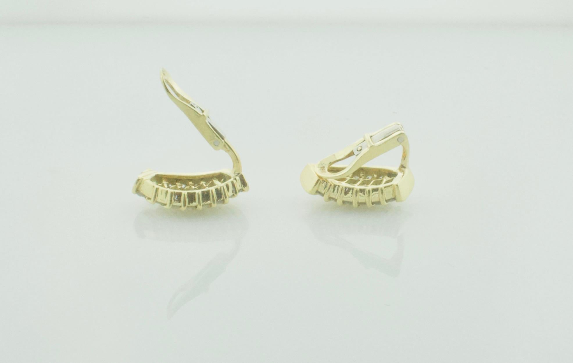 Women's or Men's Channel Set Diamond 18k Yellow Gold Earrings 2.00 carats.