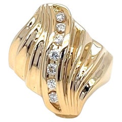 Diamant-Dinner-Ring mit Wellen-Design in Gelbgold mit Kanalbesatz