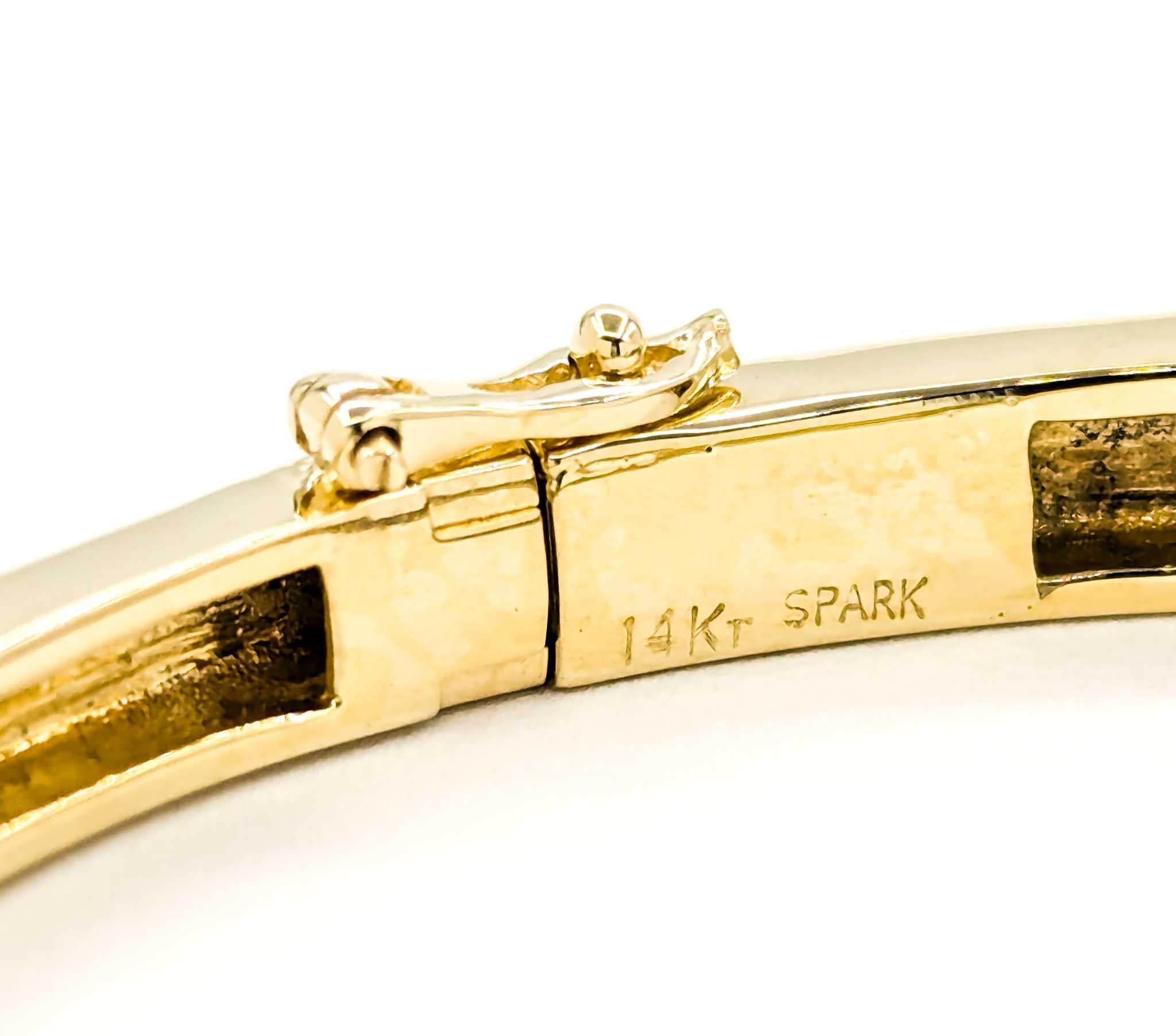 Channel Set Diamant & Saphir Armreif aus Gelbgold im Zustand „Hervorragend“ in Bloomington, MN