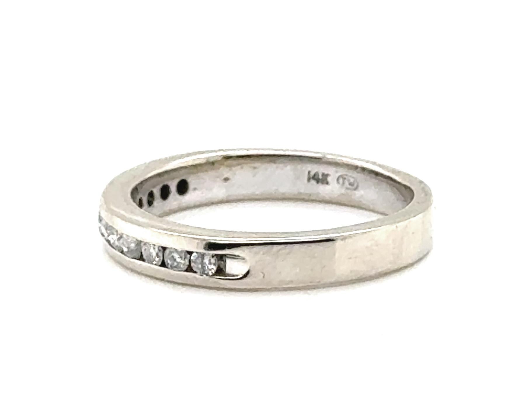 Round Cut Channel Set Diamond Wedding Band .25ct Mined 14K Anniversary Ring Die Struck 3mm For Sale
