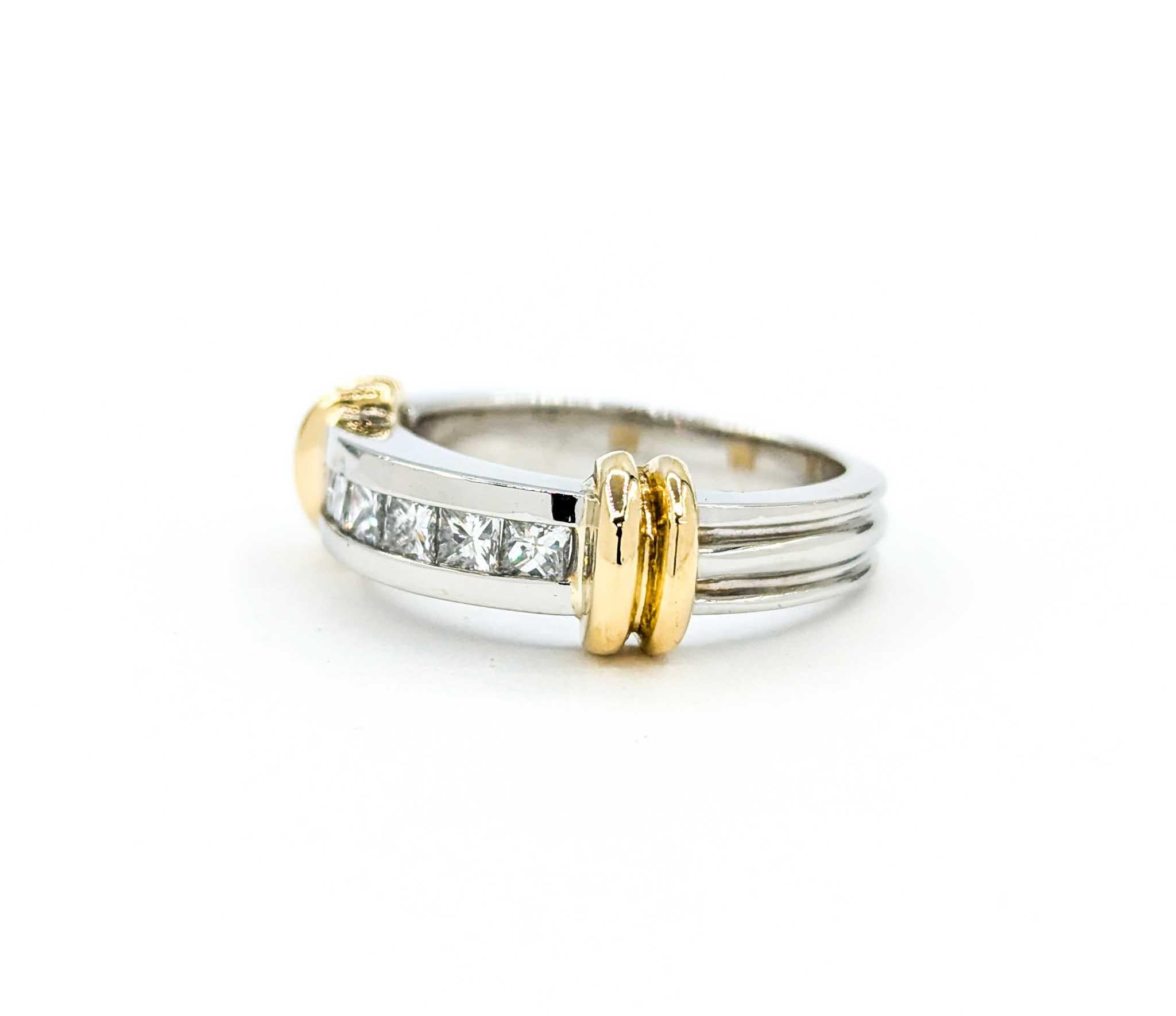 Bandeau en platine et or jaune 18k avec diamant taille princesse en Channel Set en vente 4