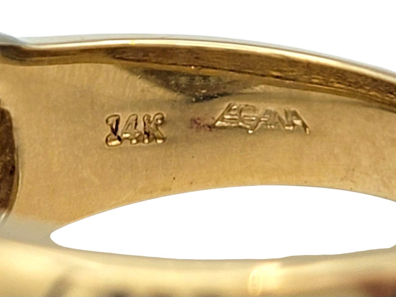 Kanalisierter runder Diamant Crossover breiter Ring in zweifarbigem 14 Karat Gold im Angebot 2