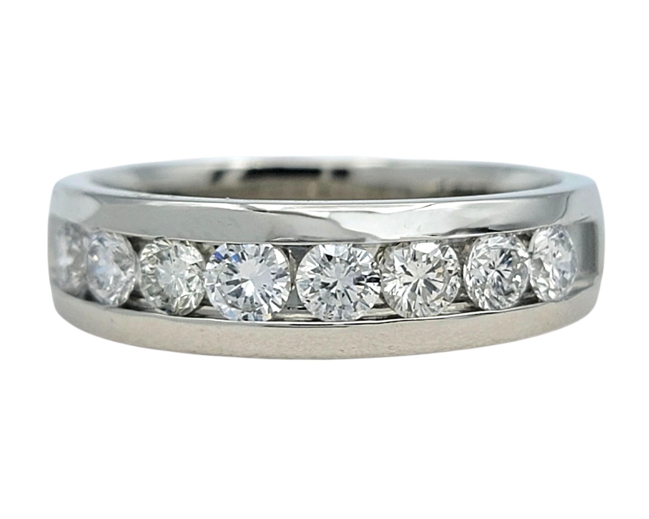 Contemporaneo Channel Set Round Diamond Semi Eternity Band Ring in Platinum in vendita