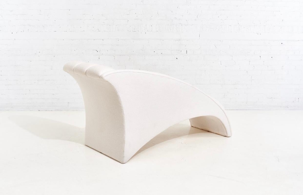 Post-Modern Directional White Bouclé Channel Tufted Chaise Lounge