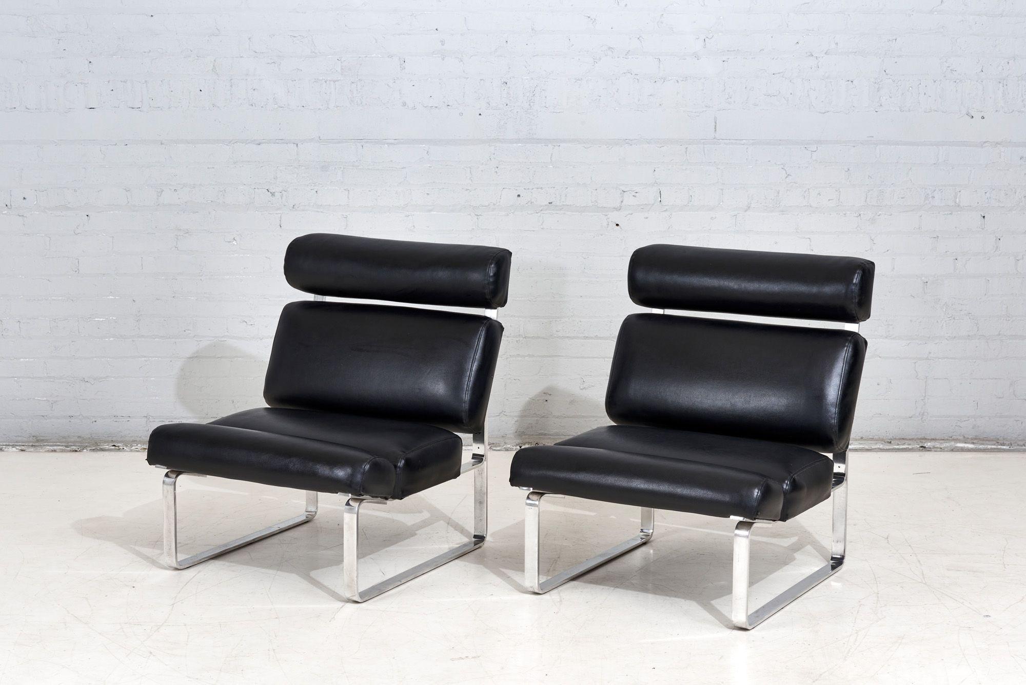 Mid-Century Modern Channel Upholstered Slipper Lounge Chairs, 1970