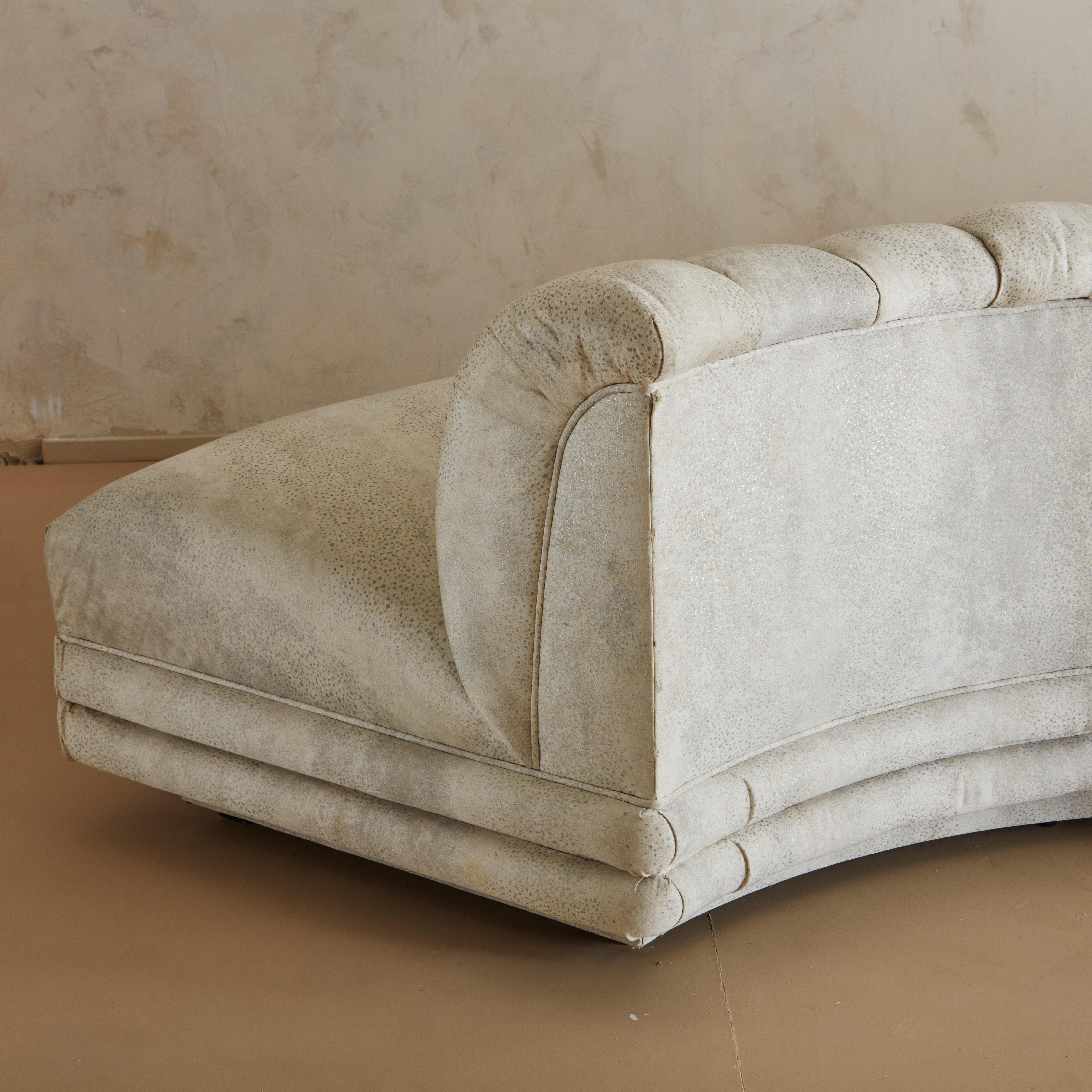 Channeled Serpentine Sectional Sofa 2