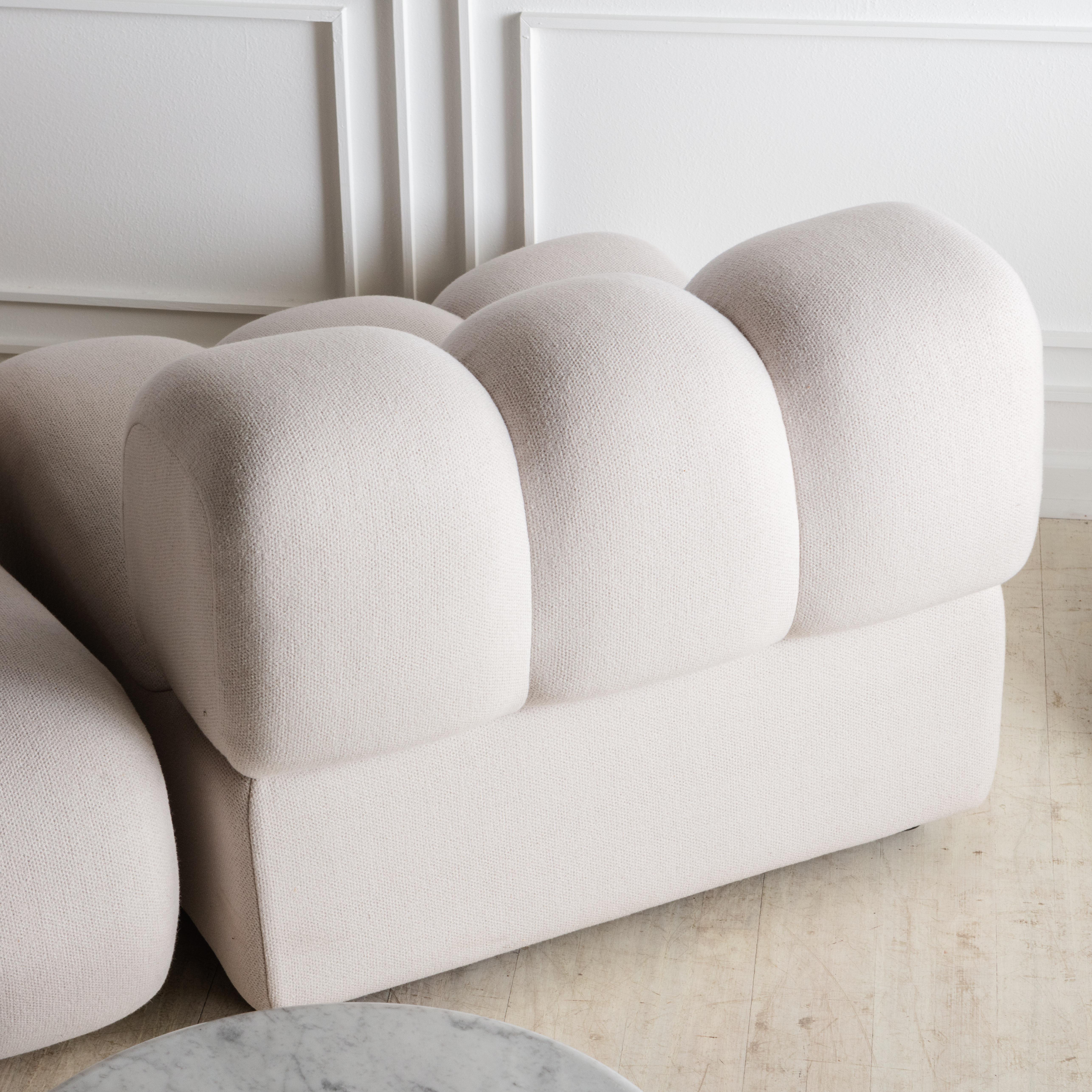 Channeled Sofa by Giuseppe Munari for Munari in new Cashmere Wool 4