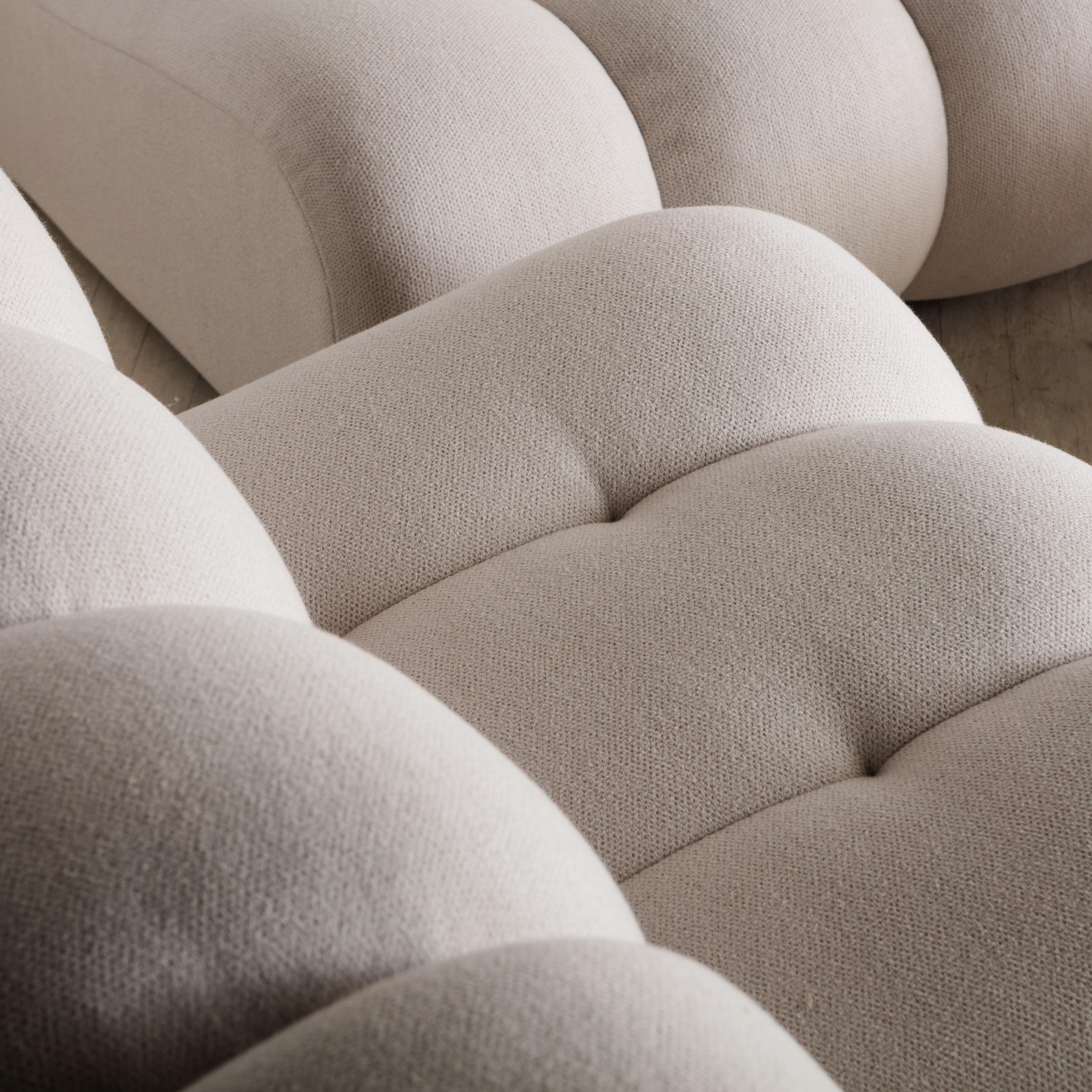 Channeled Sofa by Giuseppe Munari for Munari in new Cashmere Wool In Excellent Condition In Chicago, IL