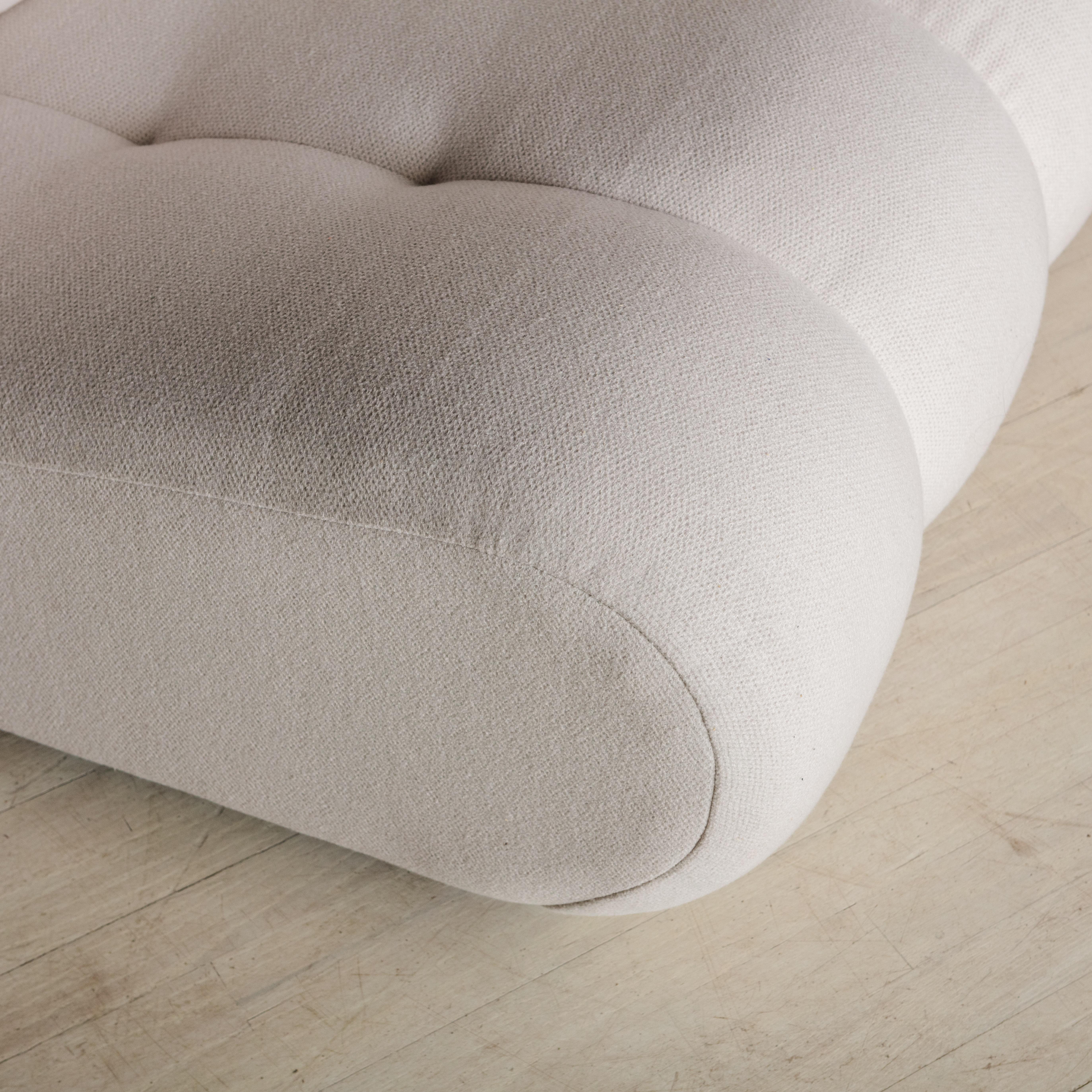 Channeled Sofa by Giuseppe Munari for Munari in new Cashmere Wool 2