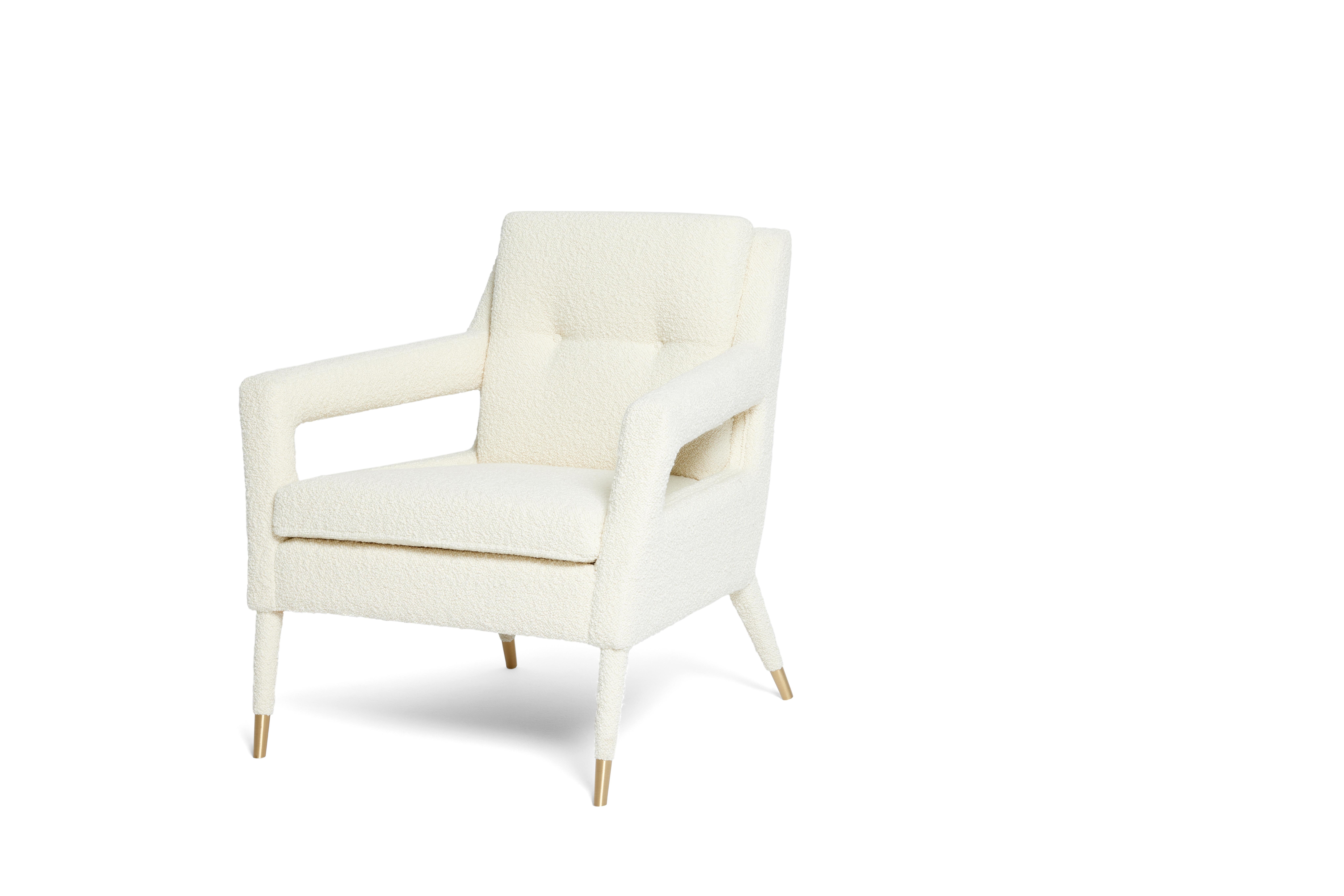 Chantal Armchair by Munna
Dimensions: D 88 x W 78 x H 85 cm. SH: 46 cm.
Materials: Wood, foam, brass, and upholstery.
Finish: Trevira Velvet and polished brass.

Available in all Munna fabrics except Wild Silk. Available in client’s own
material.