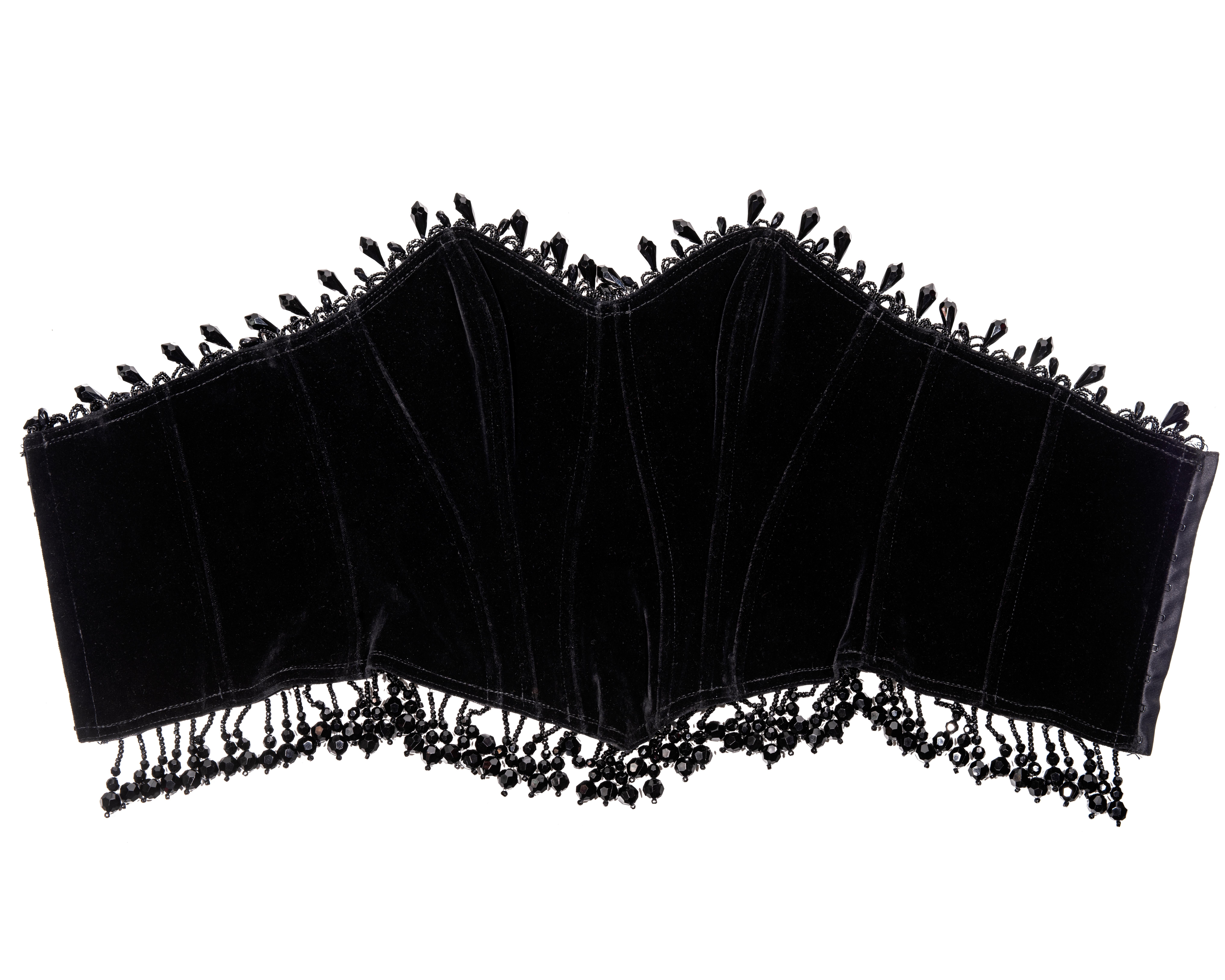 Chantal Thomass black ostrich feather corset, skirt and hat ensemble, fw 1991 For Sale 2