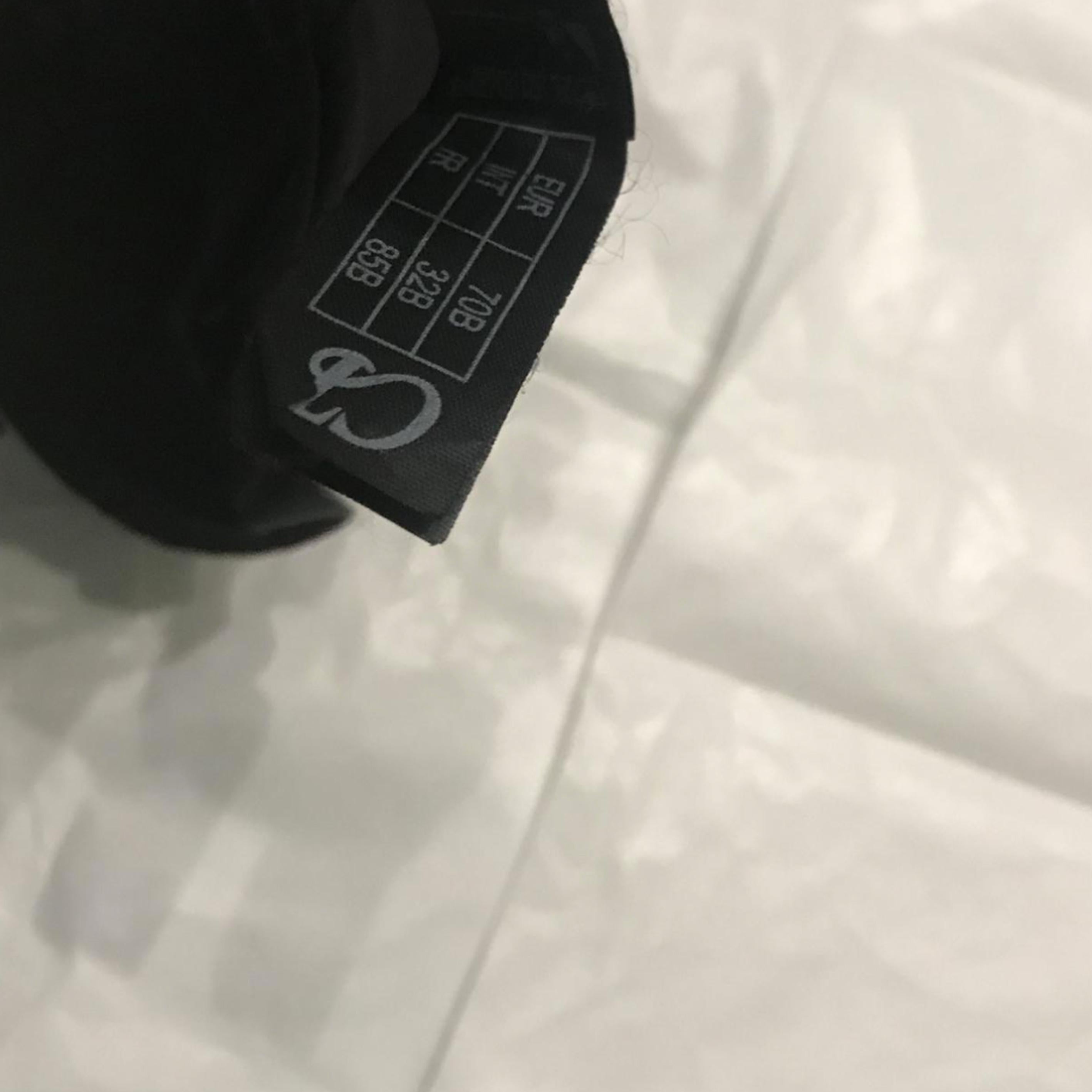 Soutien-gorge CHANTAL THOMASS Noir et blanc avec franges Unisexe en vente