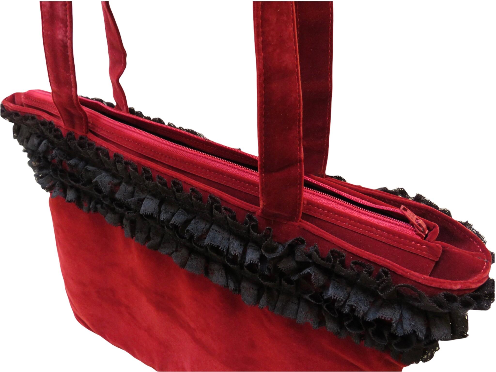 Chantal Thomass Red Velvet and Lace Shoulder Bag For Sale 1
