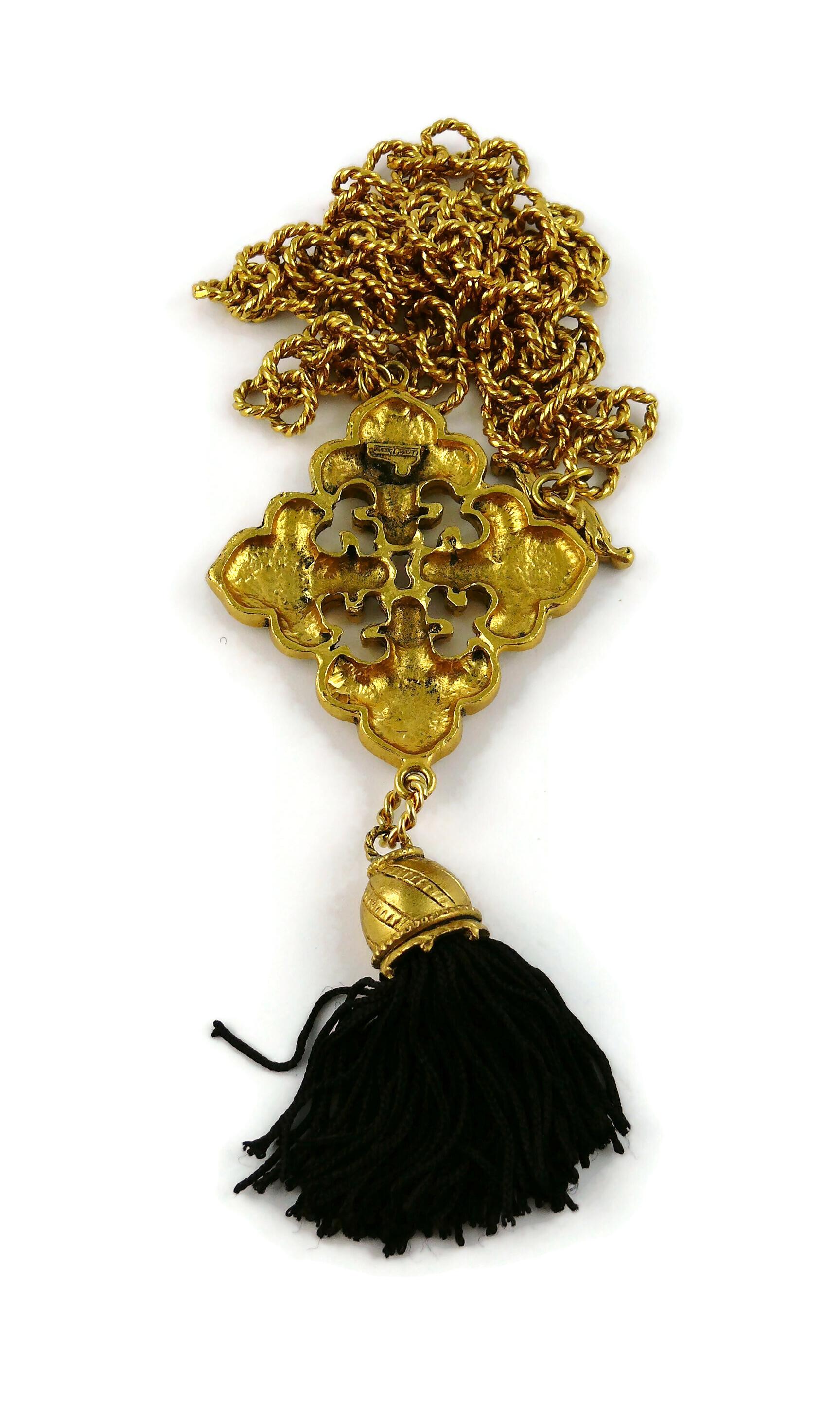 Chantal Thomass Vintage Gold Toned Black Enamel Fleur-de-Lis Pendant Necklace 8