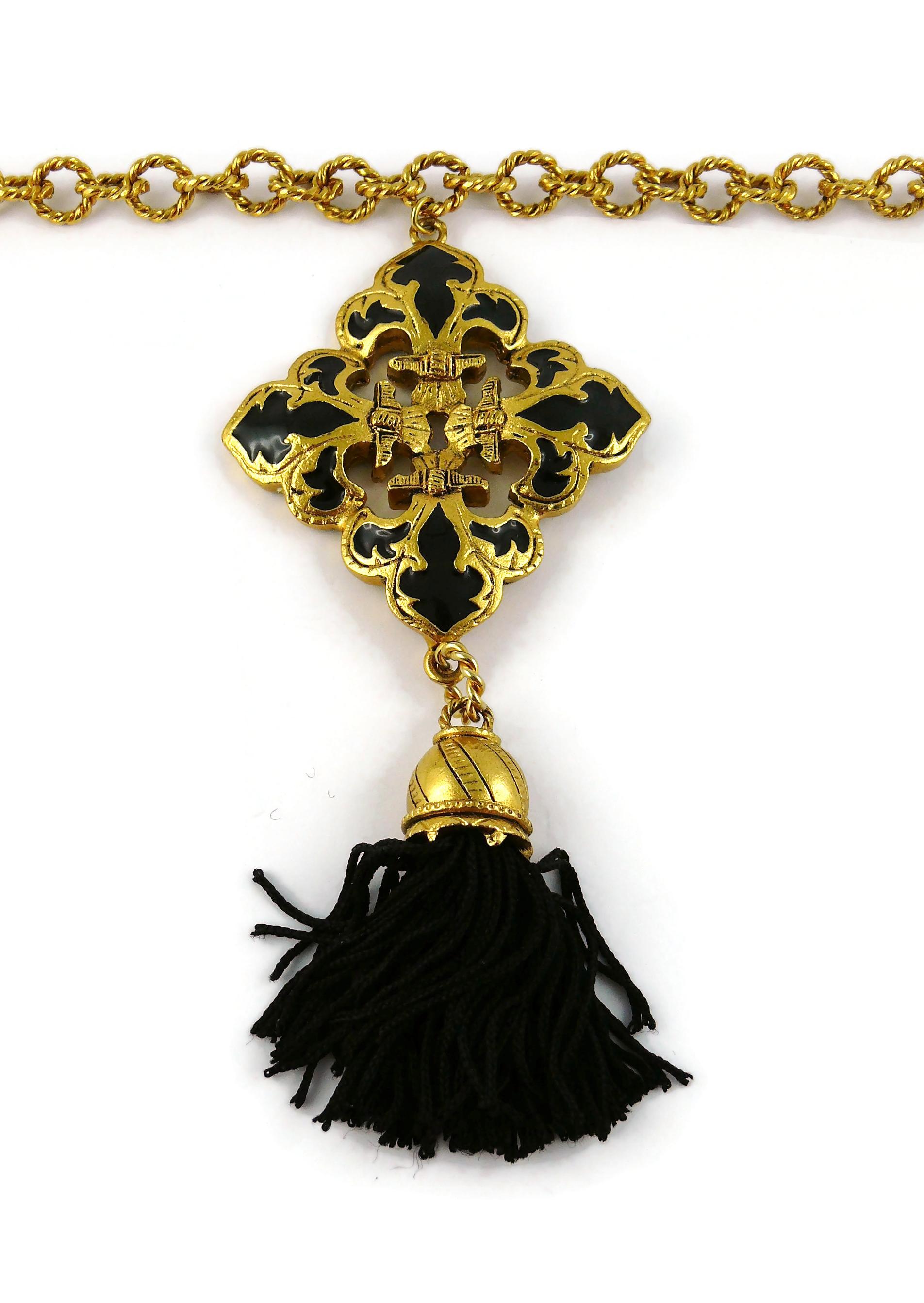 Chantal Thomass Vintage Gold Toned Black Enamel Fleur-de-Lis Pendant Necklace 4