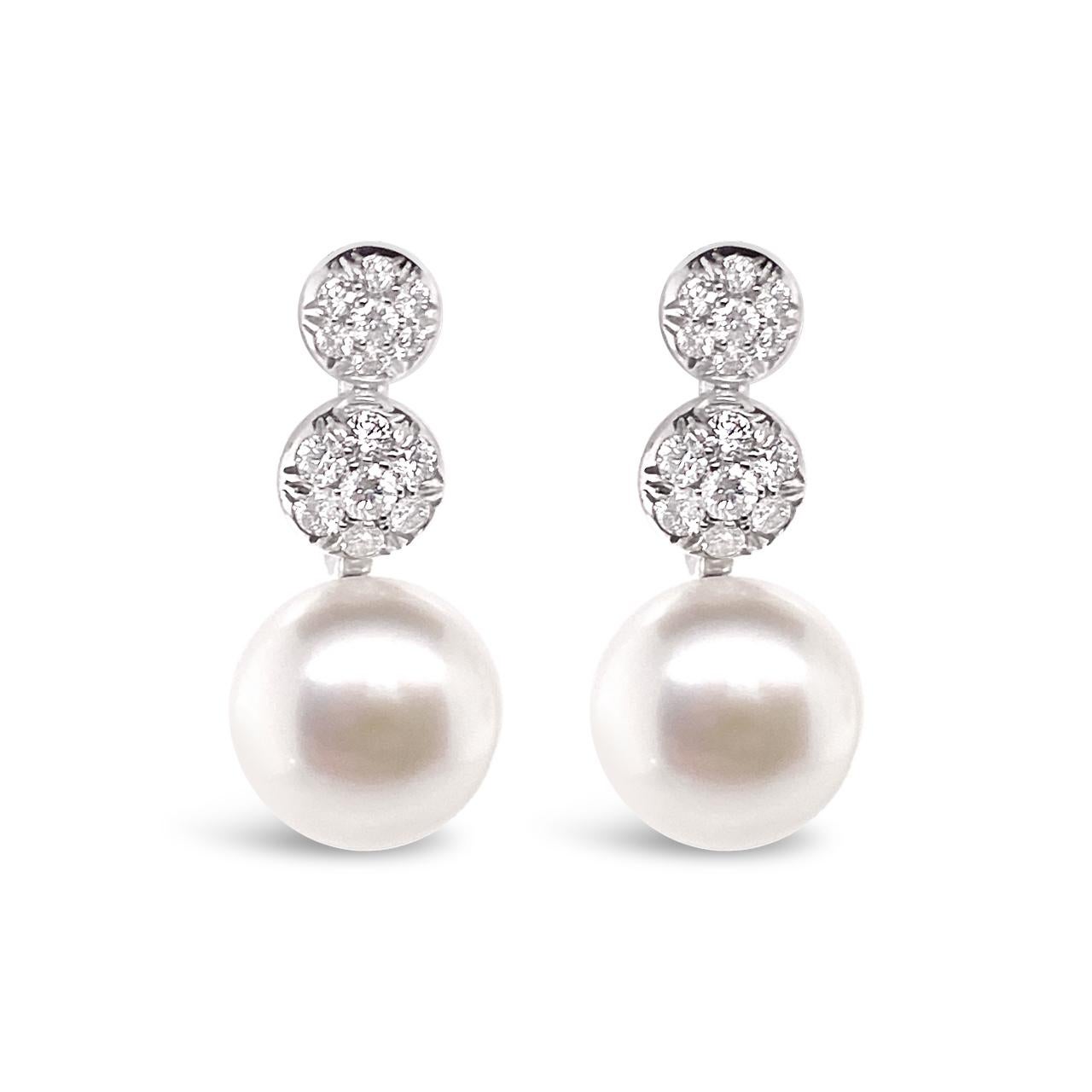 Modern Chantecler 'Bon Bon' Freshwater Pearl and Diamond 18 Karat White Gold Earrings