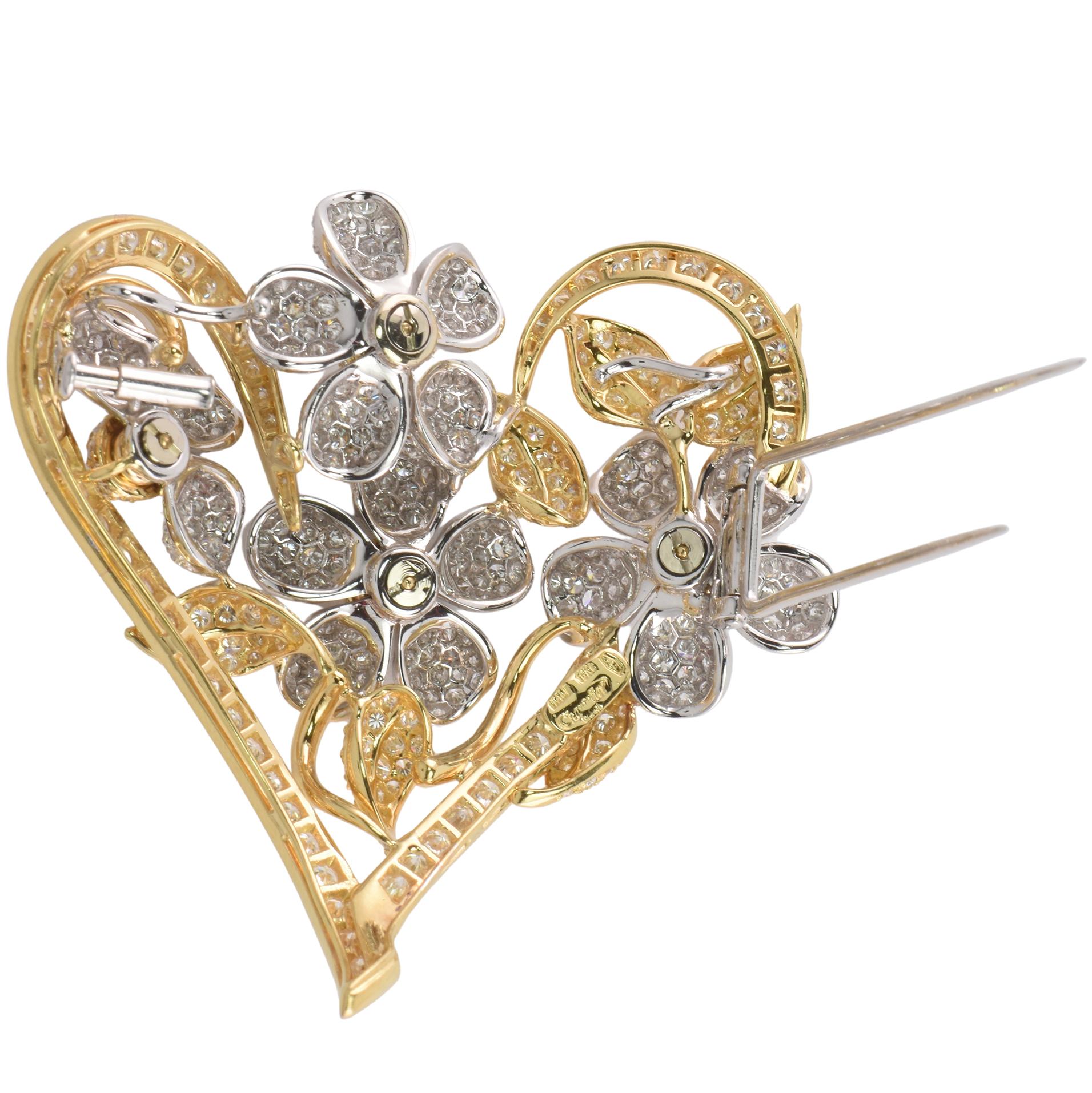 Brilliant Cut Chantecler of Capri, 18ct Yellow and White, Gold Diamond Flower Brooch For Sale