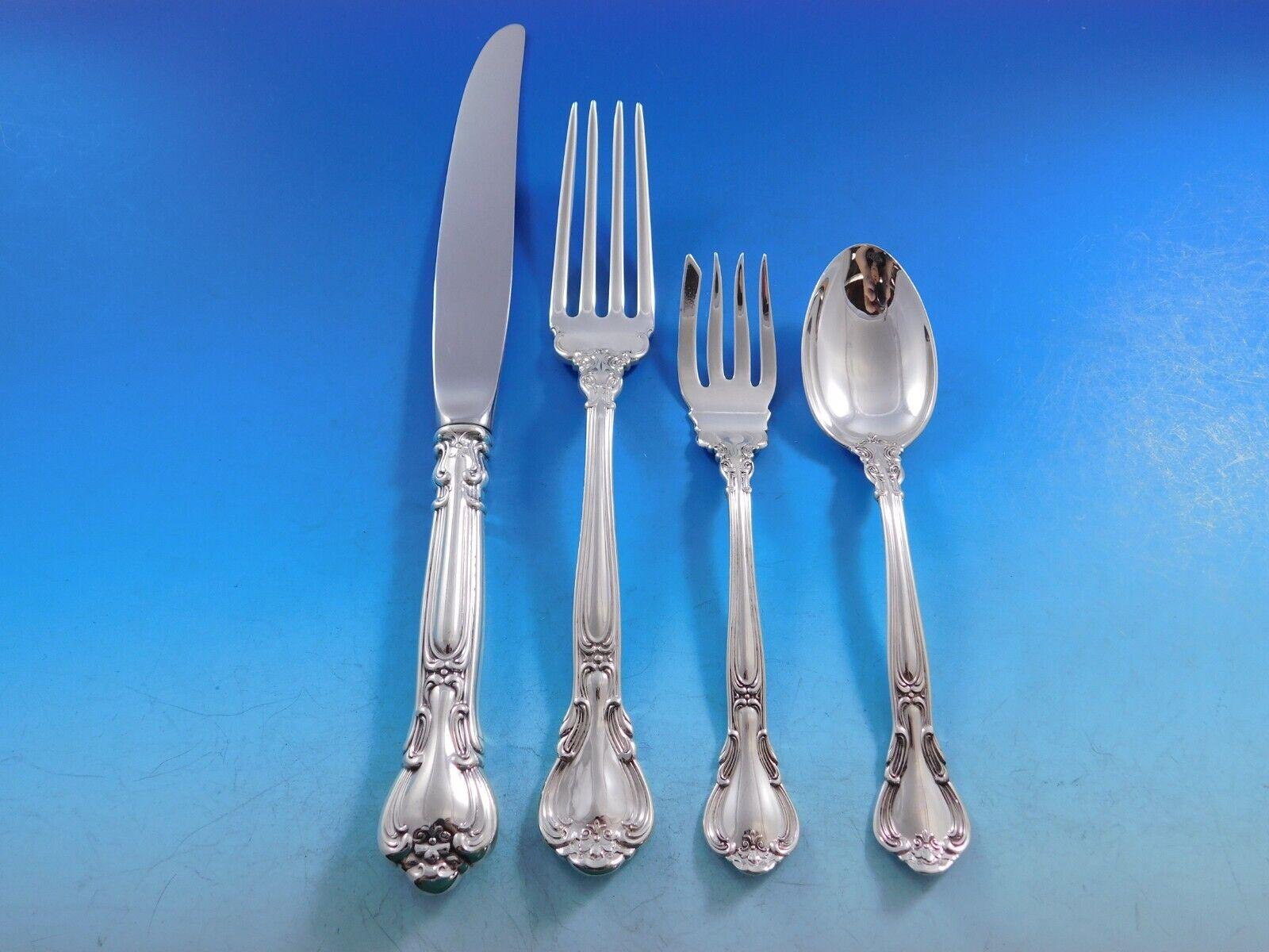 Chantilly by Gorham Sterling Silver Flatware Set for 12 Service 132 Pcs Dinner In Excellent Condition For Sale In Big Bend, WI