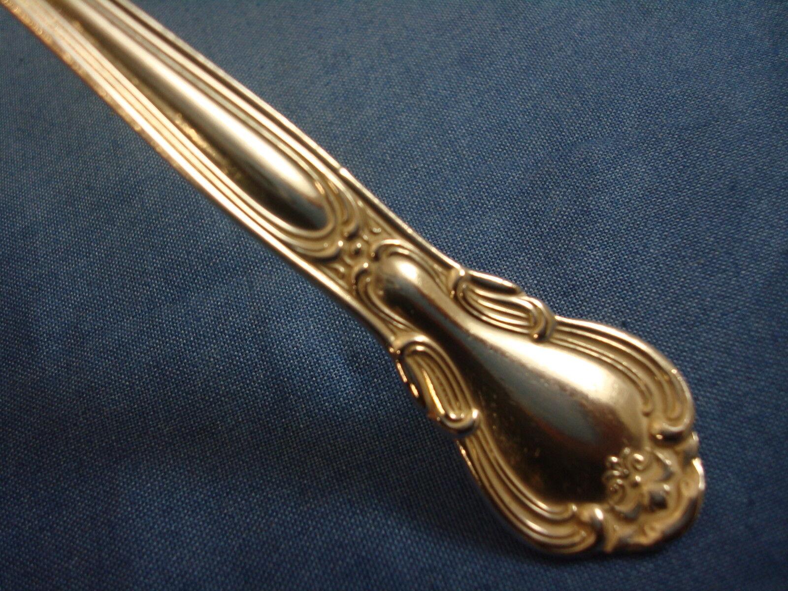 Chantilly by Gorham Sterling Silver Flatware Set for 12 Service 48 Pieces In Excellent Condition For Sale In Big Bend, WI