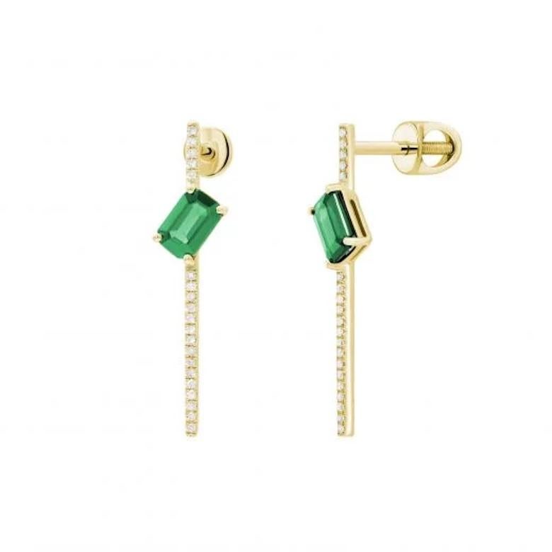 Modern Chaos Dangle Diamond Emerald Yellow 14k Gold Earrings for Her For Sale