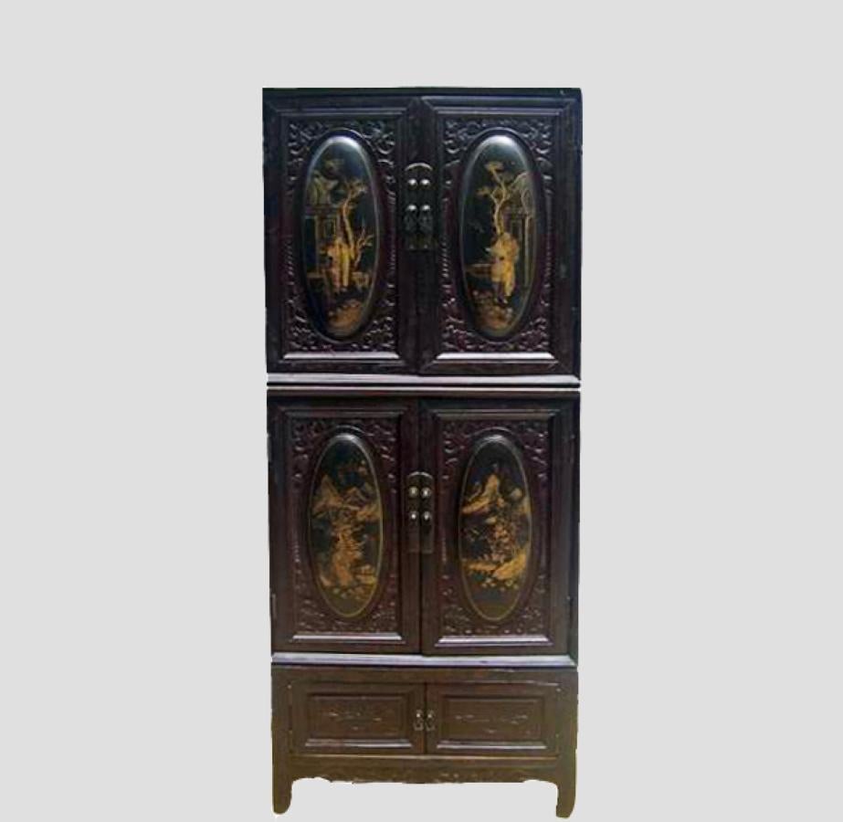 This stunning three-piece Chaozhou cabinet was found in Chaozhou, one of the most famous cultural and historical cities in southeast China. A hand painted oval shaped center surrounded by intricate carving adorns each cabinet door. The painting on
