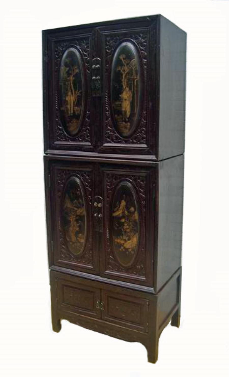 Chinese Chaozhou Cabinet with Painted and Carved Panels 2 For Sale